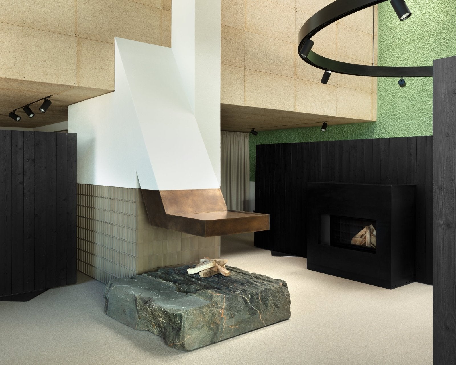 Eine Reise durch Projekt "Fireplace" von Messner Architects - industrial Konzept Store