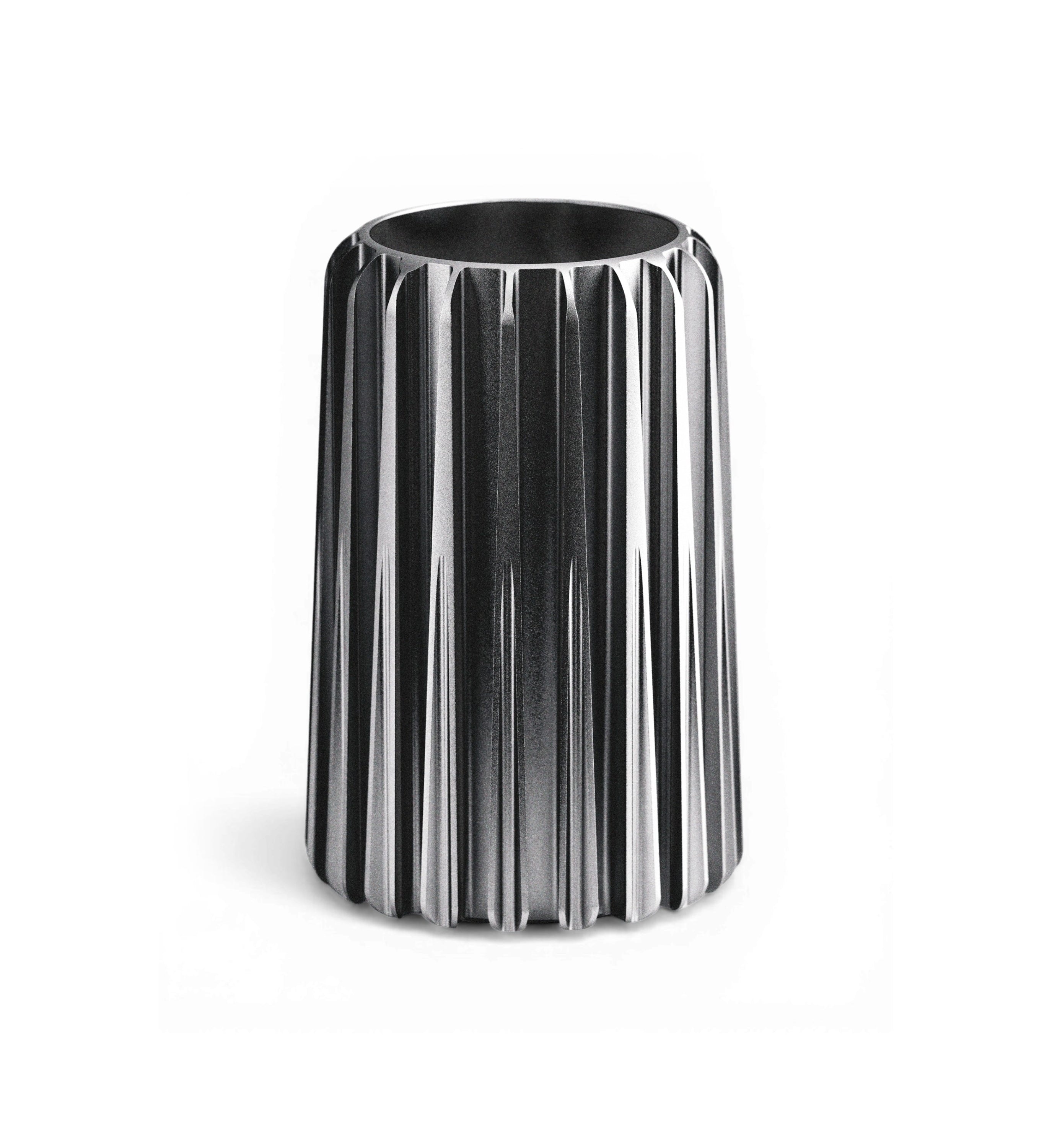 DUO 105 – Dual-Function Vessel