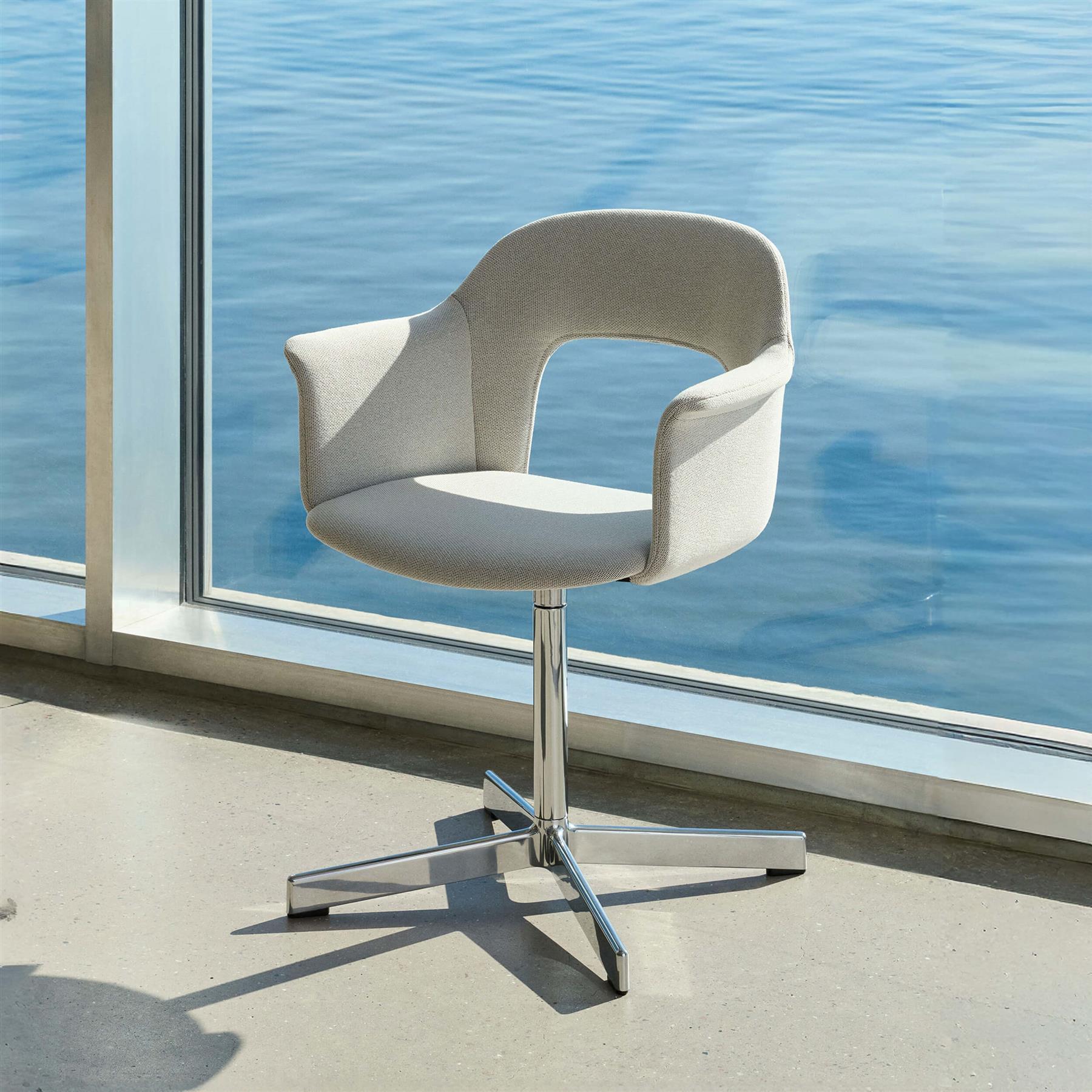 Layout Armchair 234 mit 4-Stern-Drehgestell