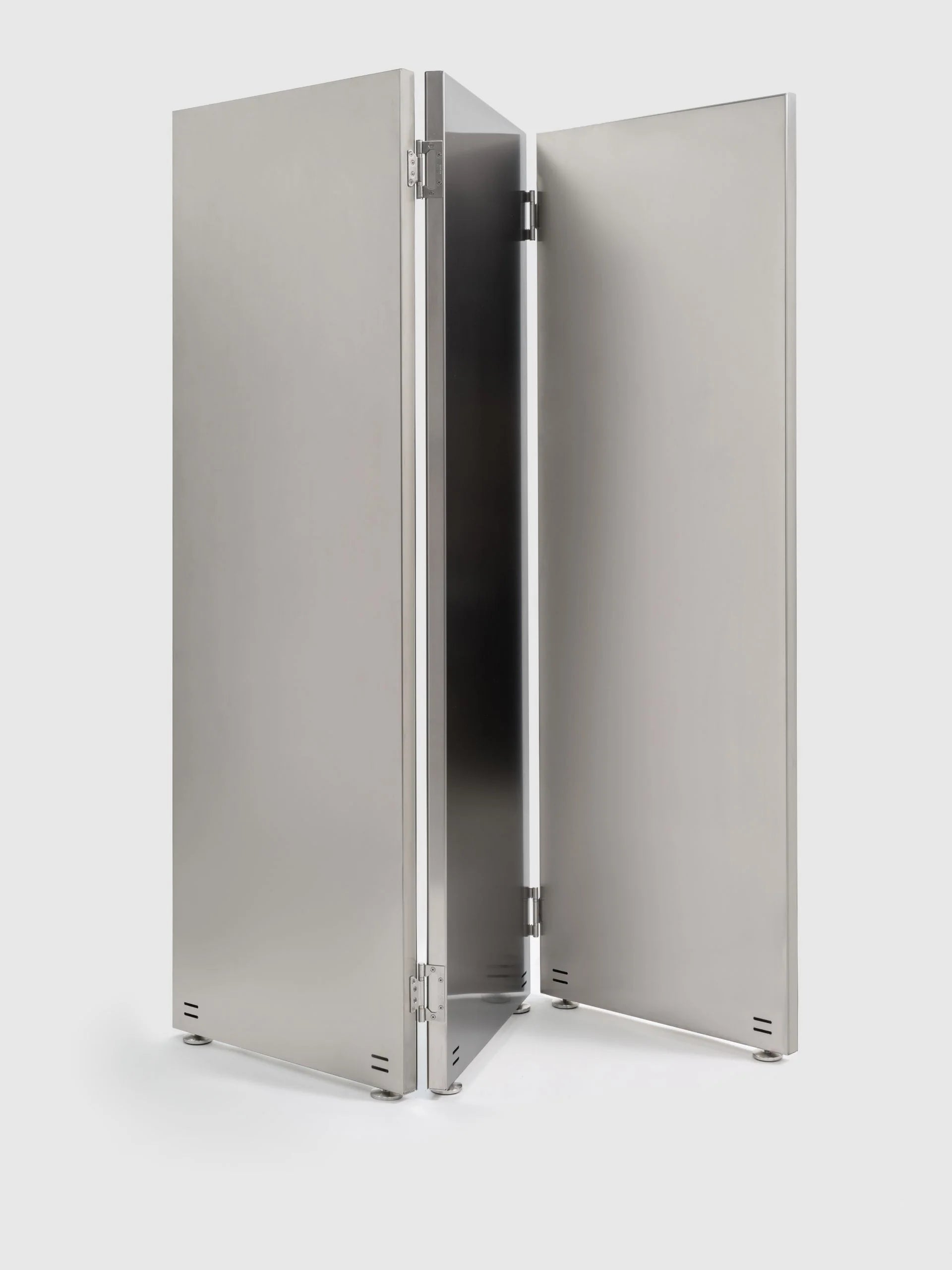NM27 Room Divider