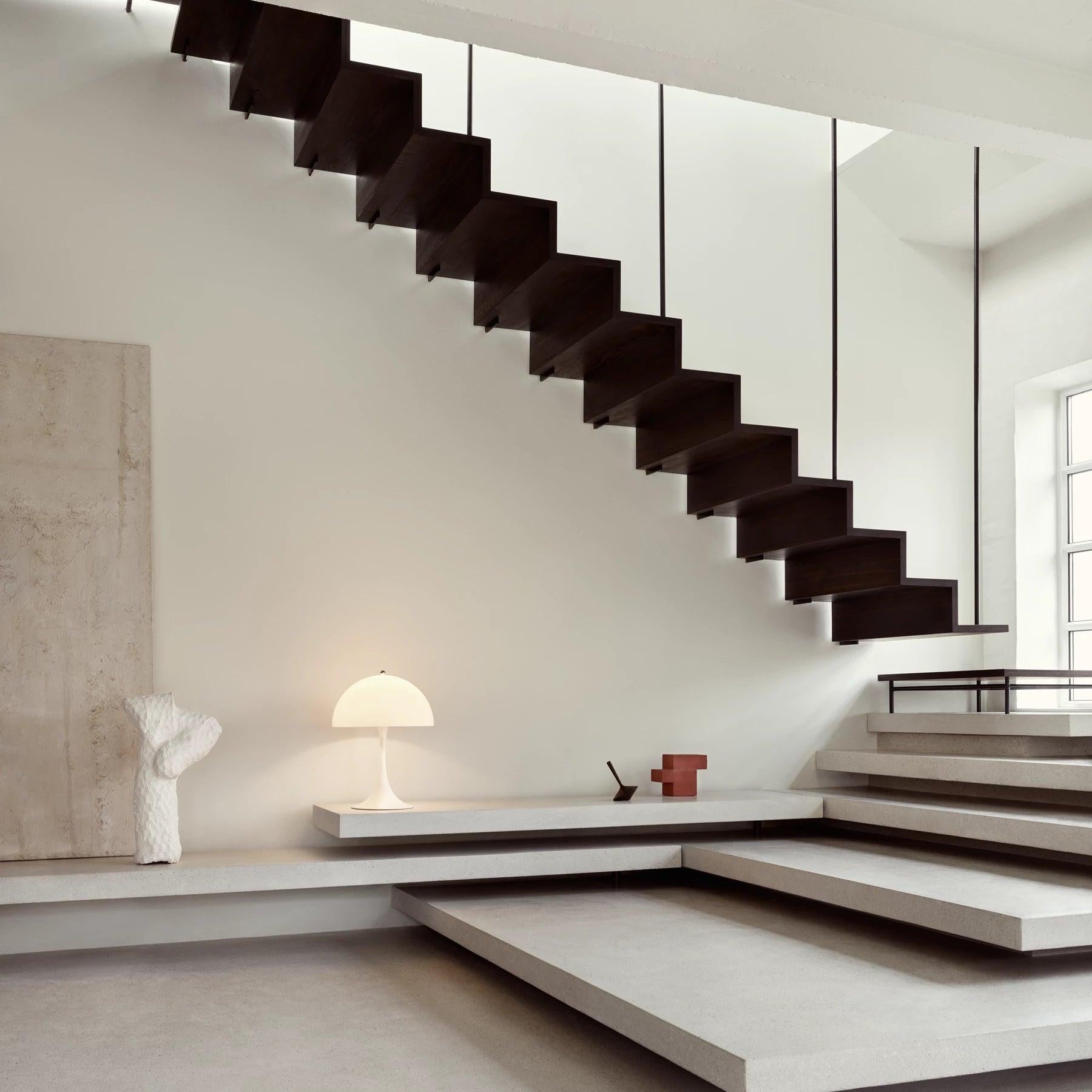 Panthella 400 Tischleuchte