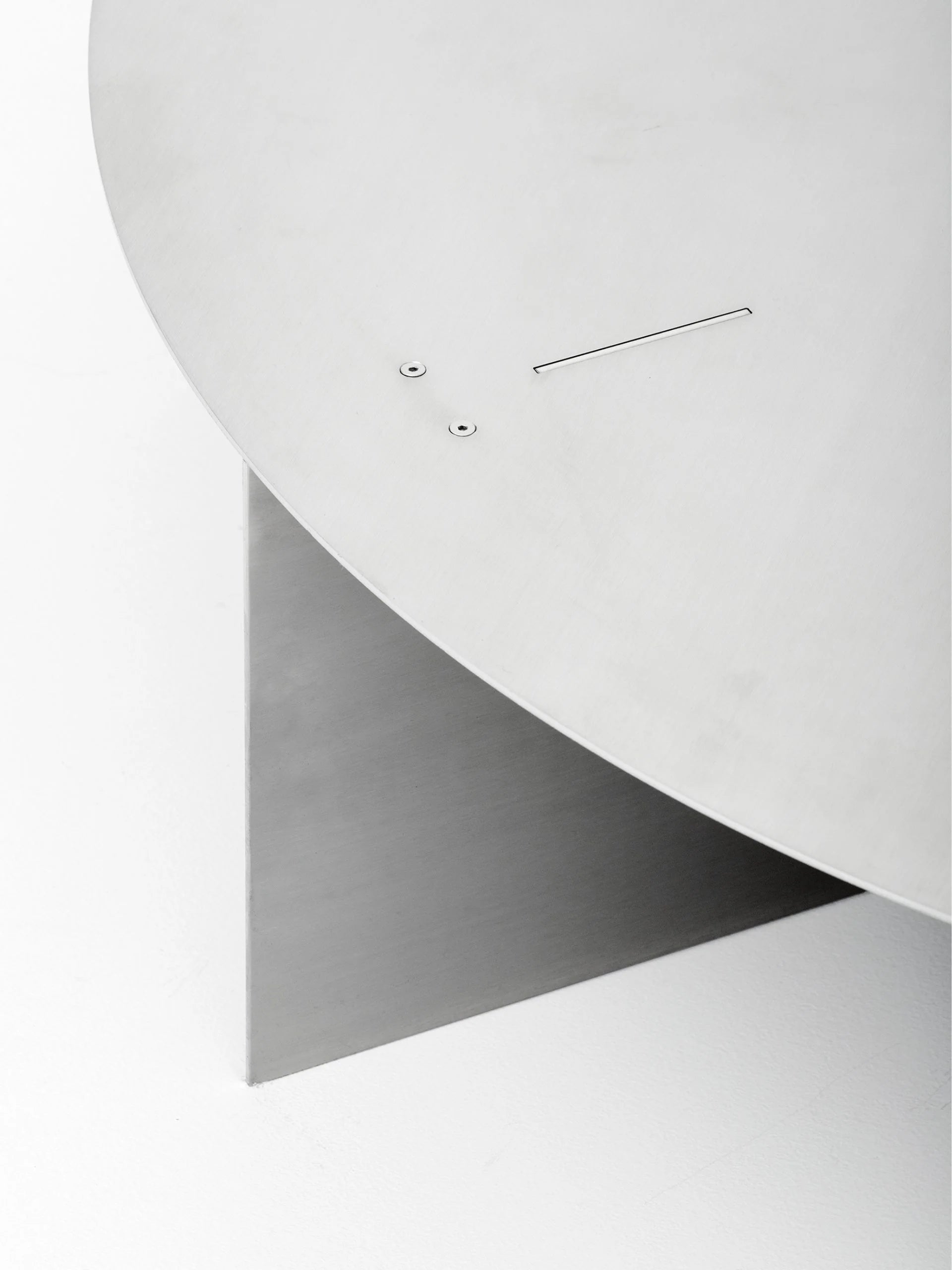 NM02 Coffee Table