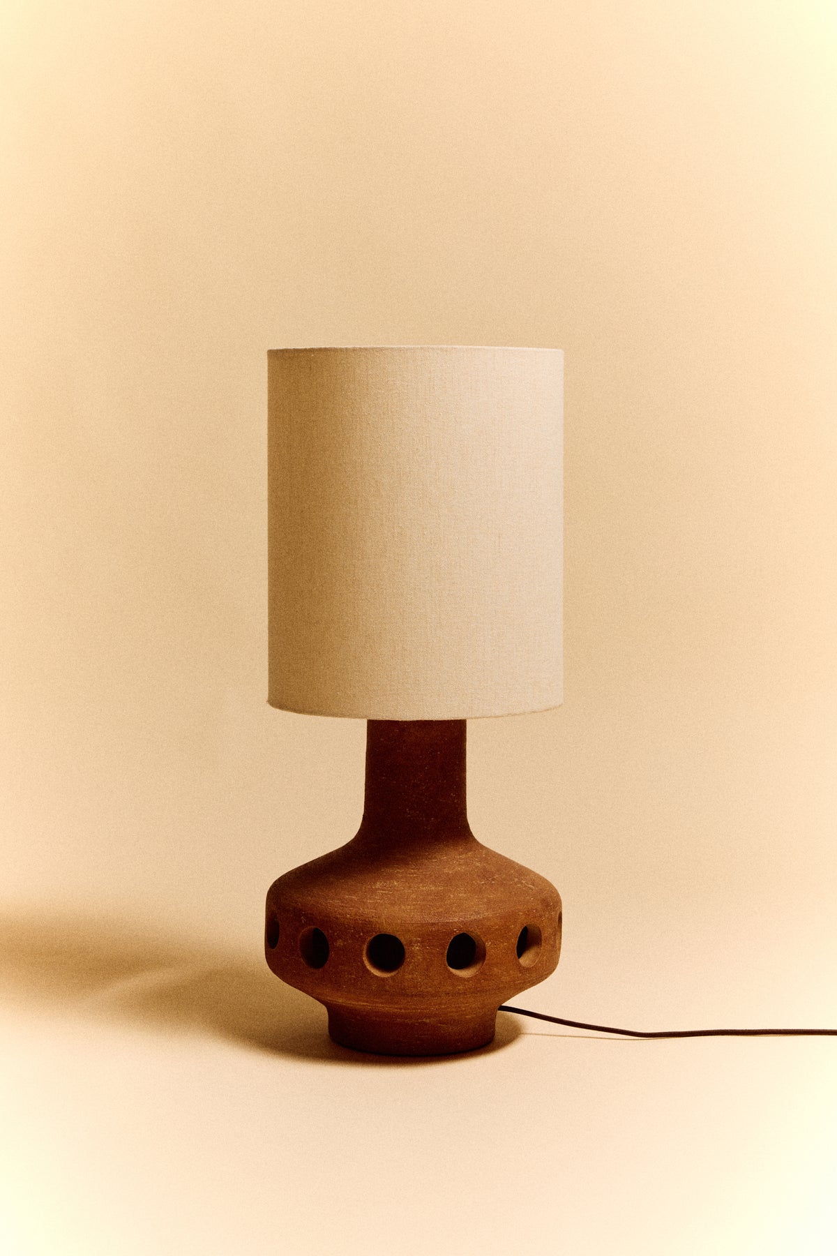 Ultimate Lampensockel – HKLIVING – Ansicht 2