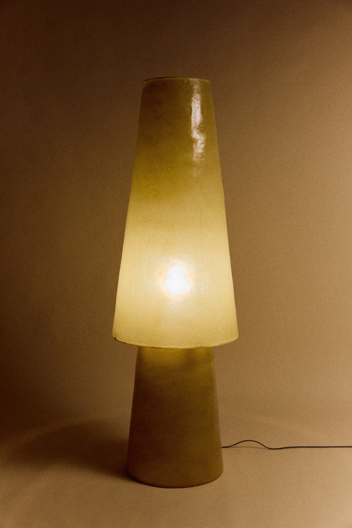 Glassfibre Stehleuchte, Soft Green – HKLIVING – Ansicht 5