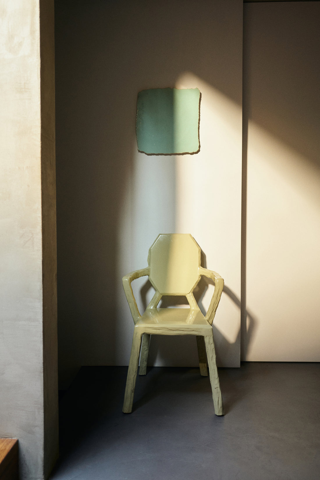 Medallion Chair