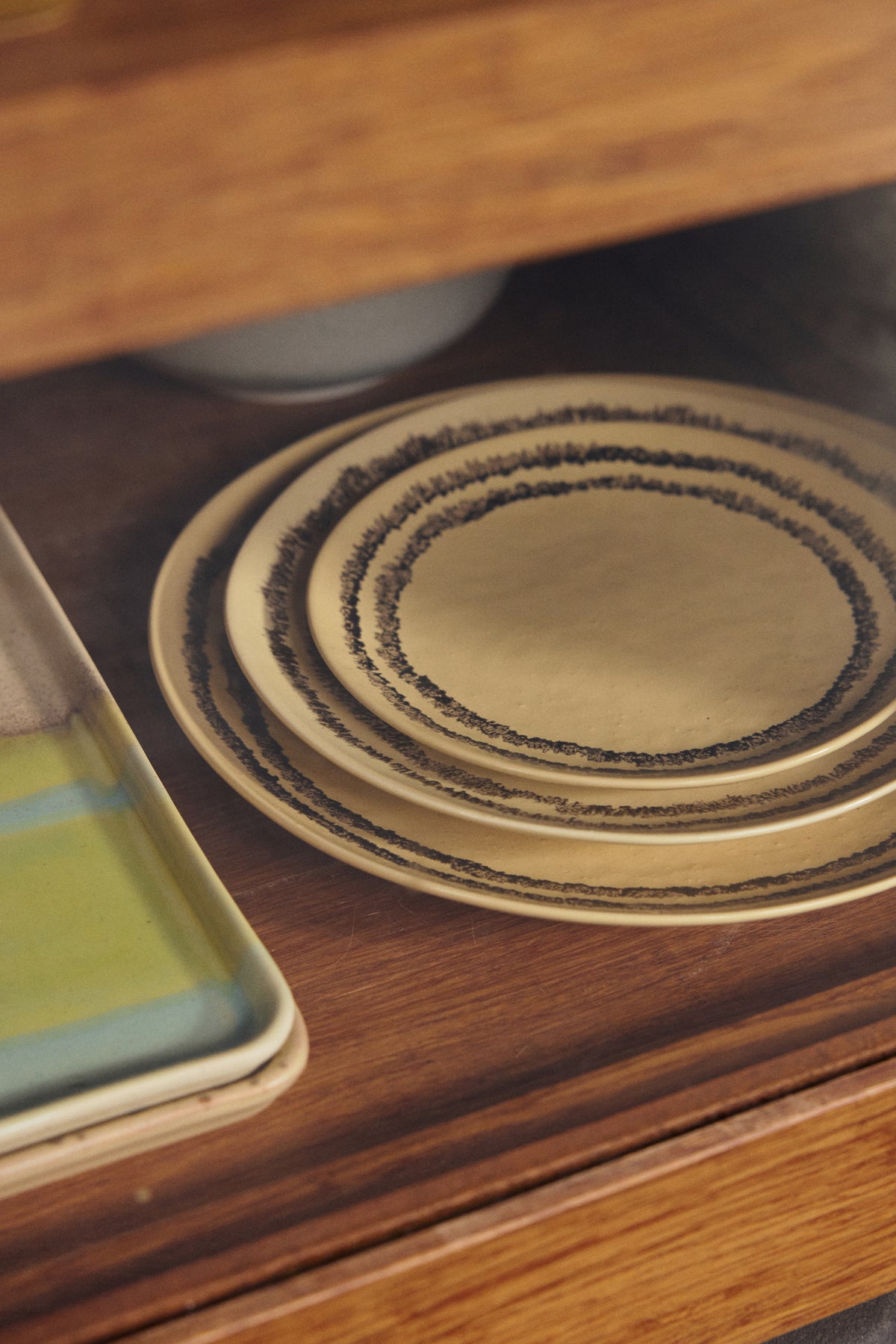 70s Ceramics – Dessertteller, Vanilla (2-Set) – HKLIVING – Ansicht 2