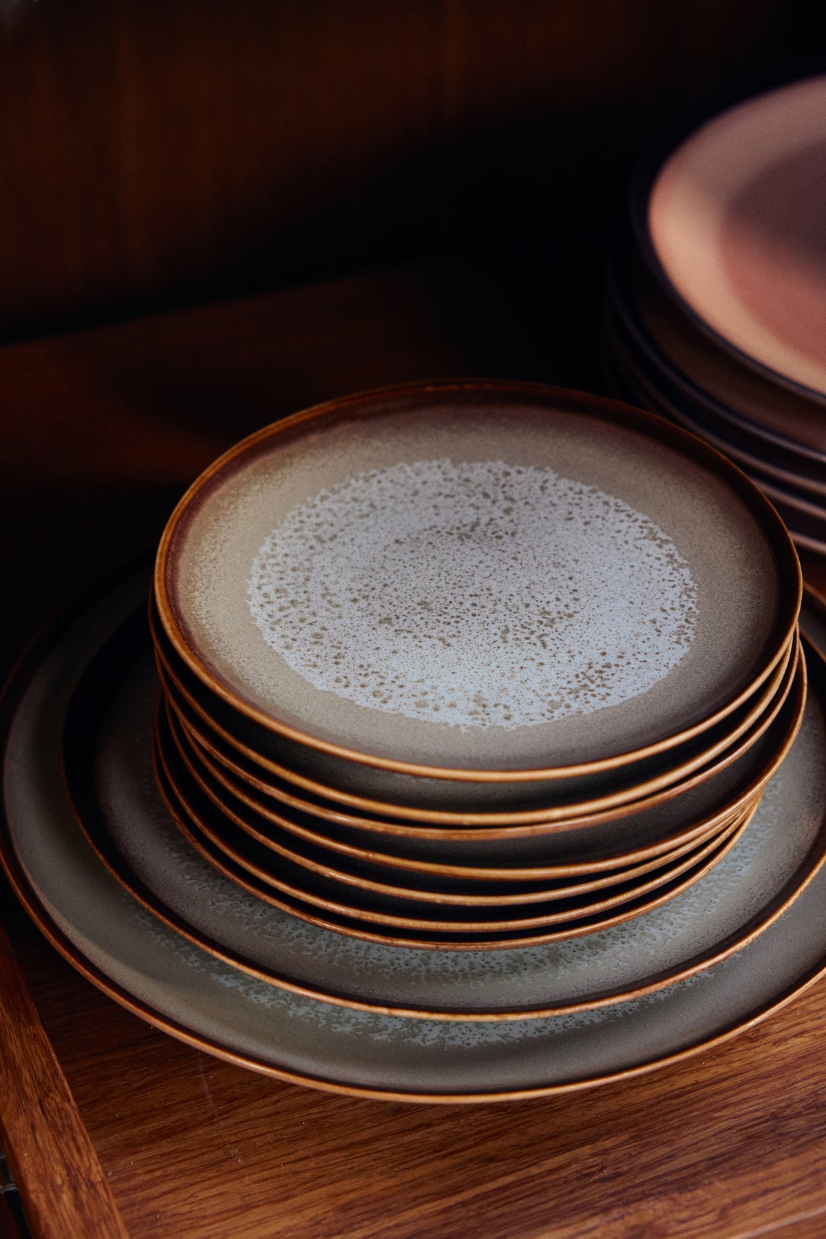 70s Ceramics – Speiseteller, Contrast (2-Set) – HKLIVING – Ansicht 4