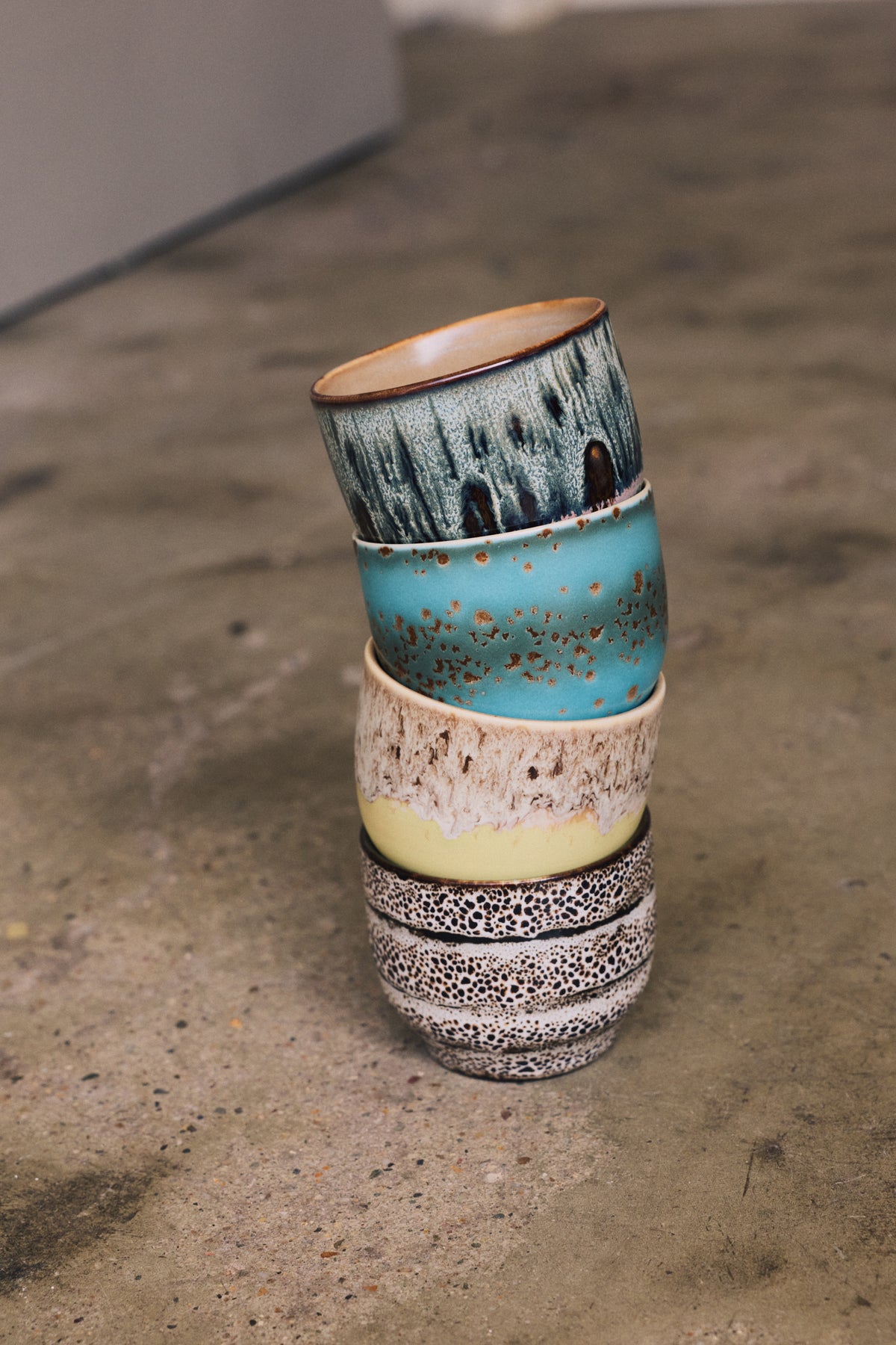 70s Ceramics – Cafétassen, Abundance (4-Set) – HKLIVING – Ansicht 2