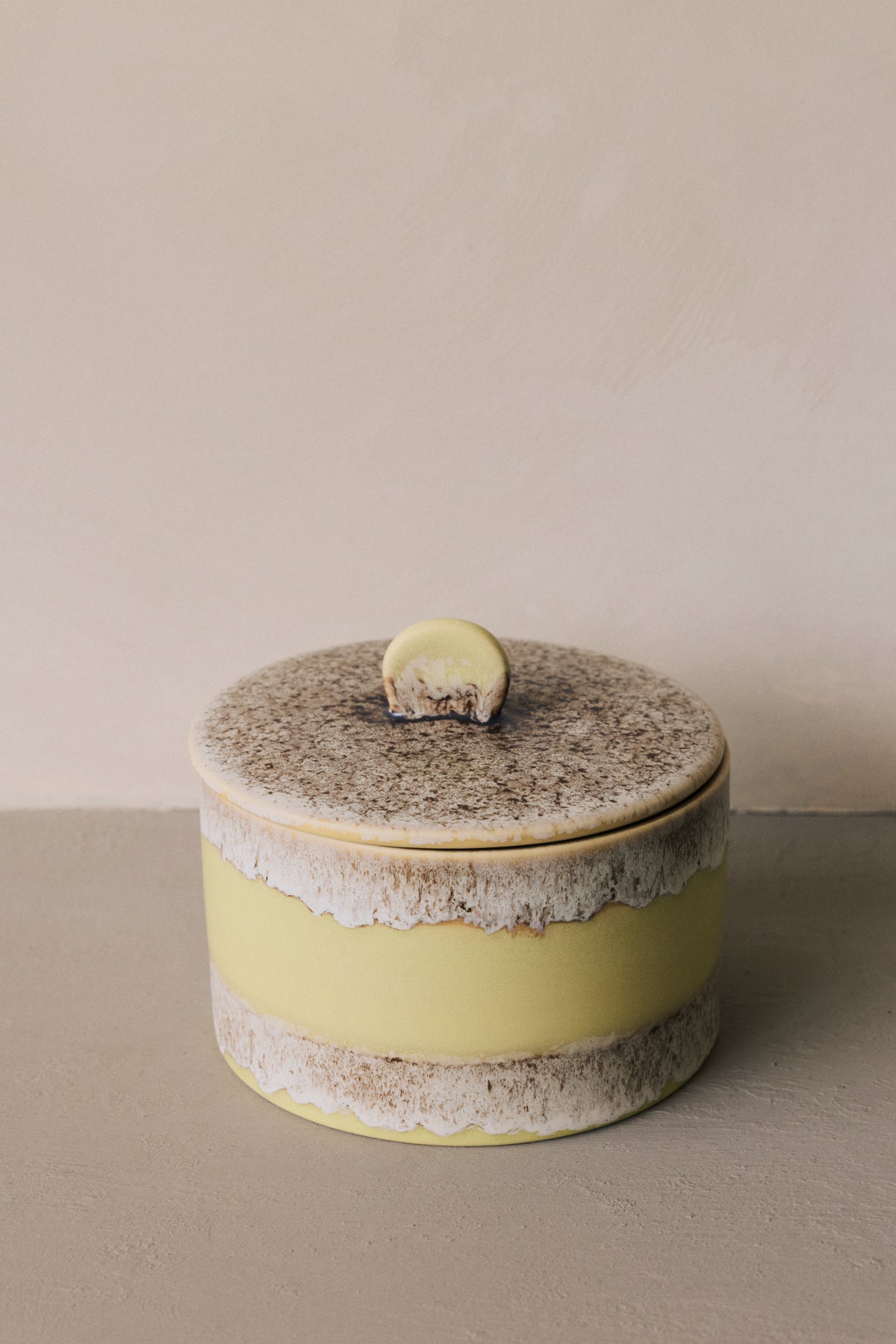 70s Ceramics – Keksdose, Custard – HKLIVING – Ansicht 2