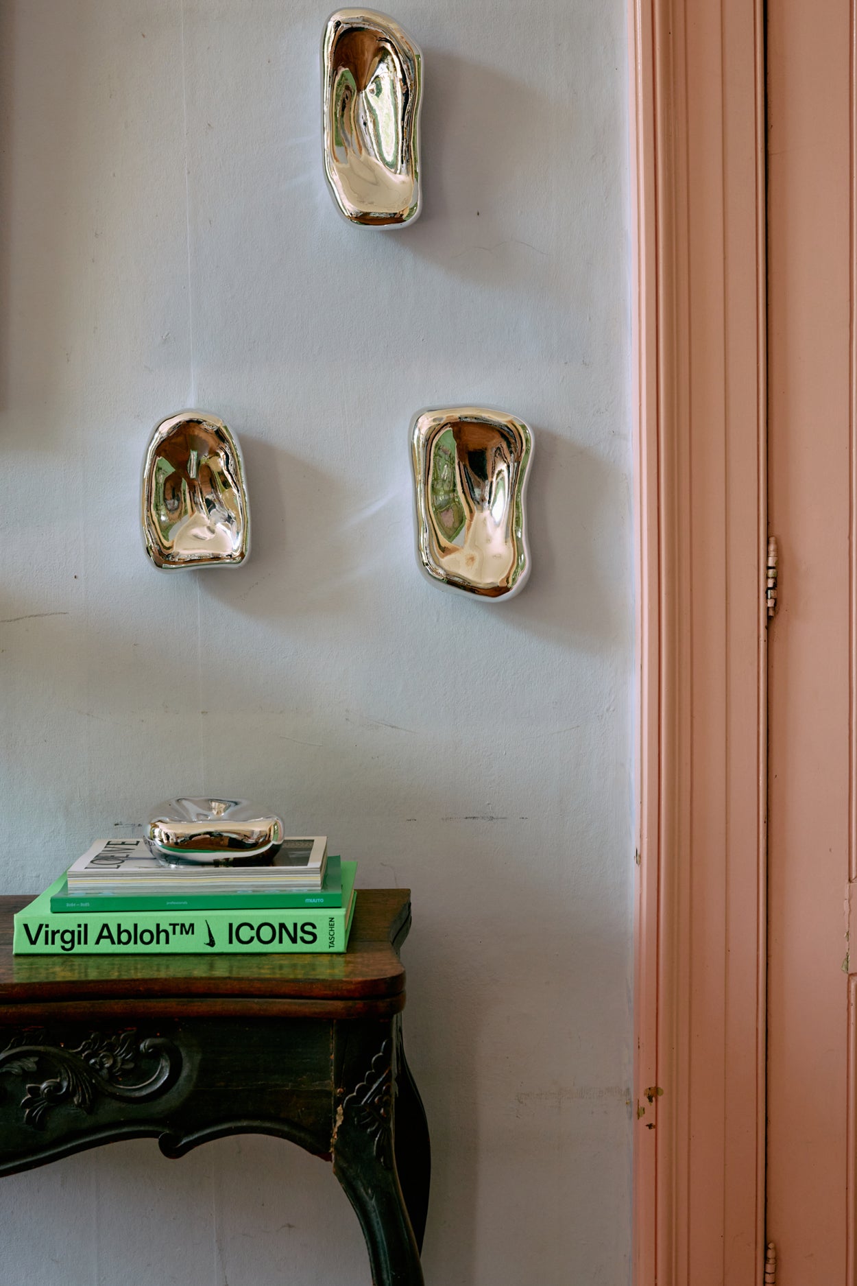 Glass sculpture chrome no.3