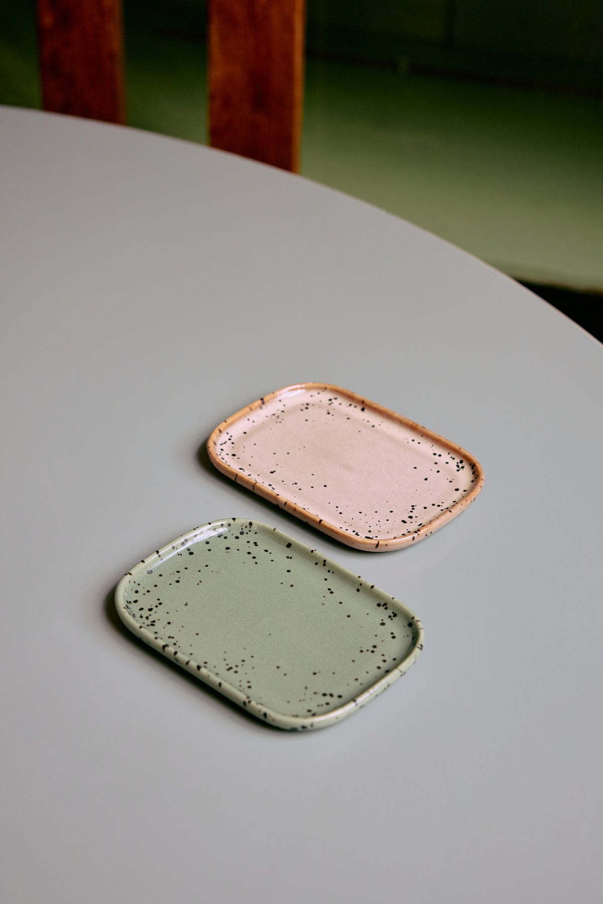 70s Ceramics – Small Trays, Crayon (set of 2) – HKLIVING – view 2