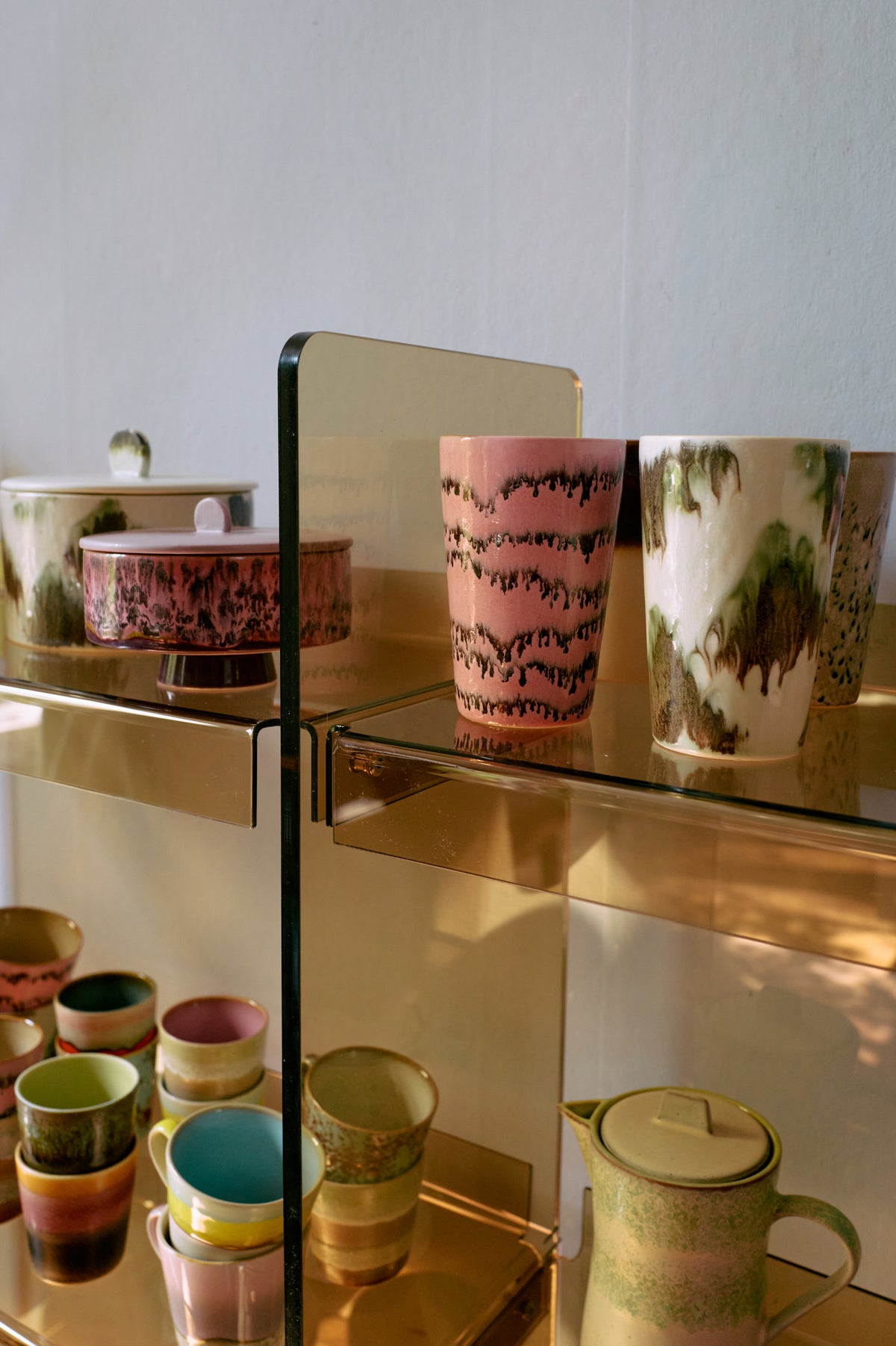 70s Ceramics – Teebecher, Baroque (2-Set) – HKLIVING – Ansicht 4