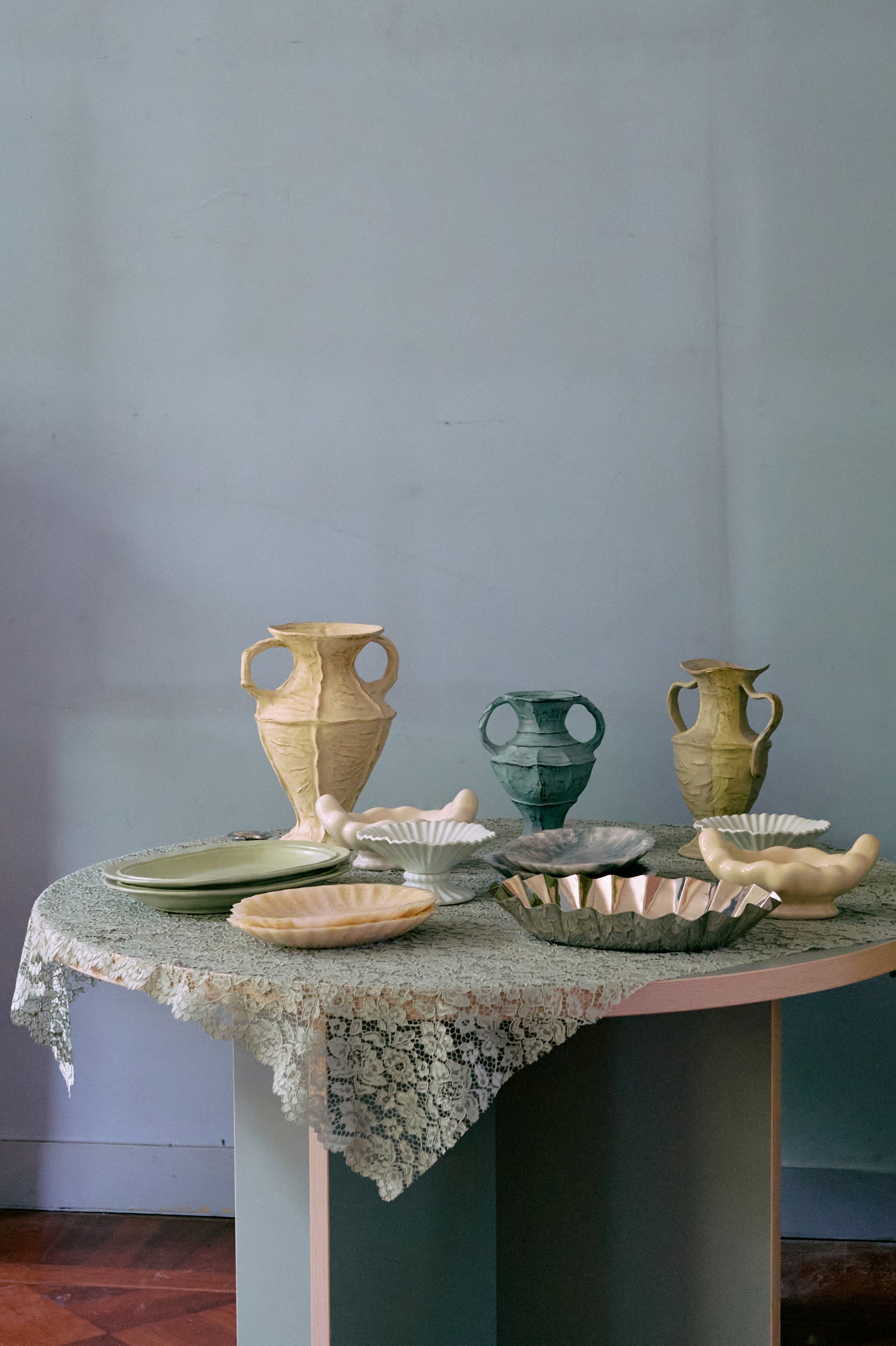 Esstisch, rund, 130 cm