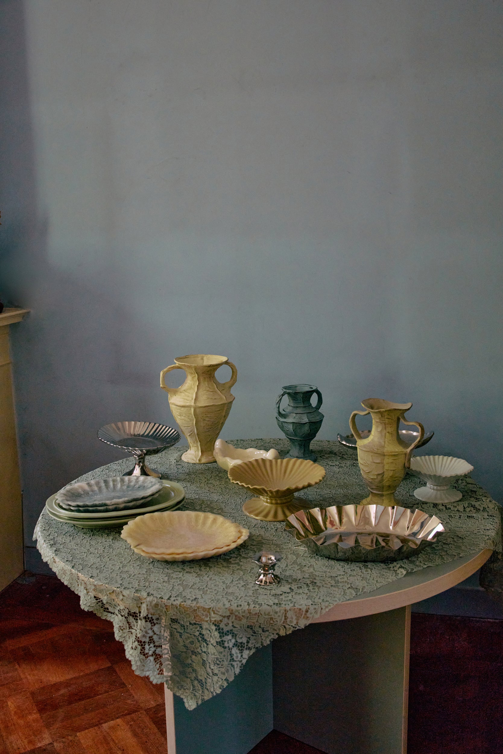 Esstisch, rund, 130 cm