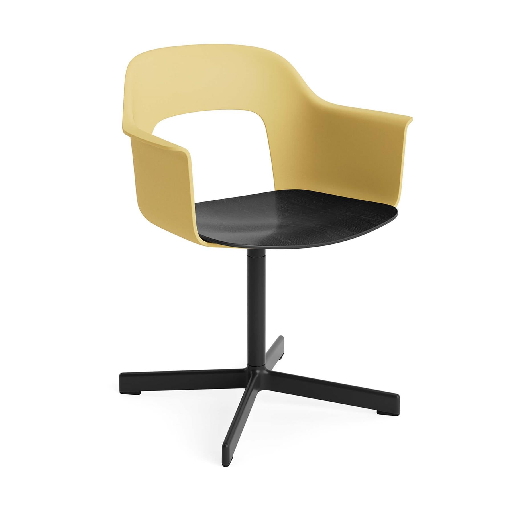 Layout Armchair 232 mit 4-Stern-Drehgestell