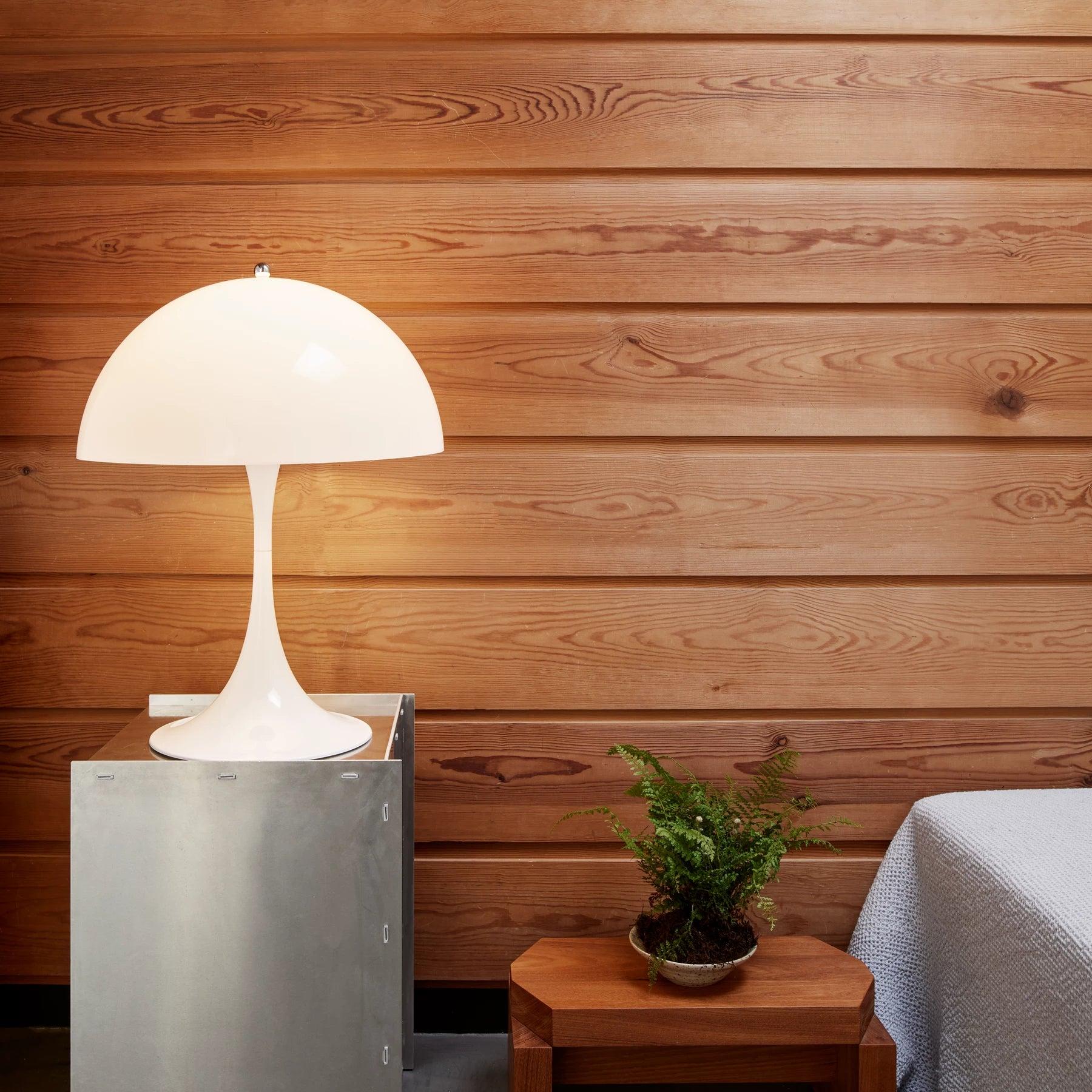 Panthella 400 Tischleuchte