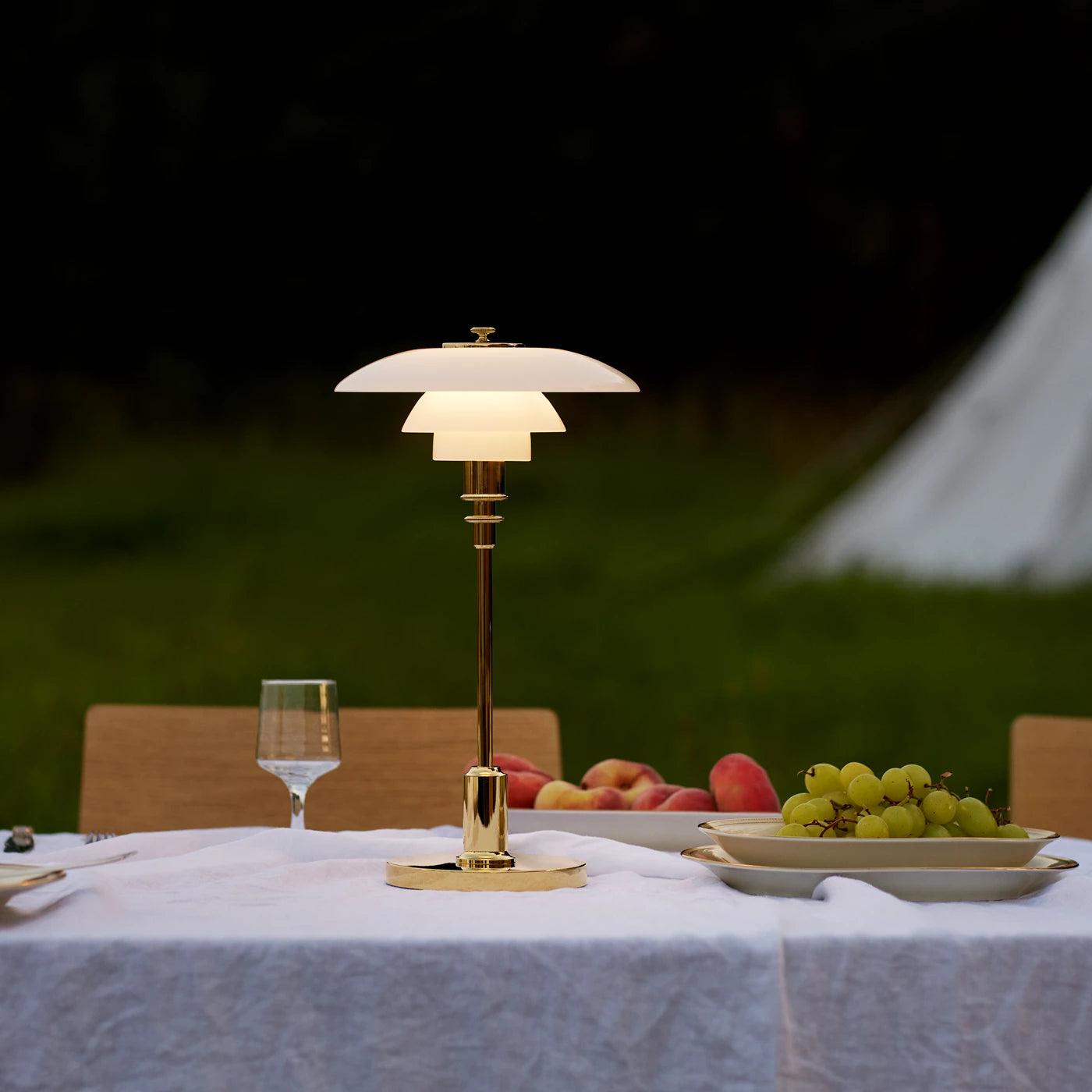 PH 2/1 Portable Lamp