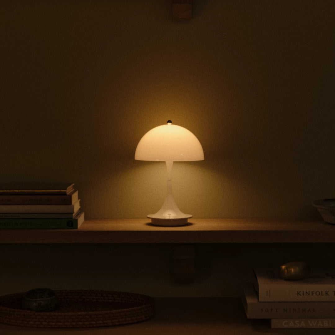 Panthella 160 Portable Light