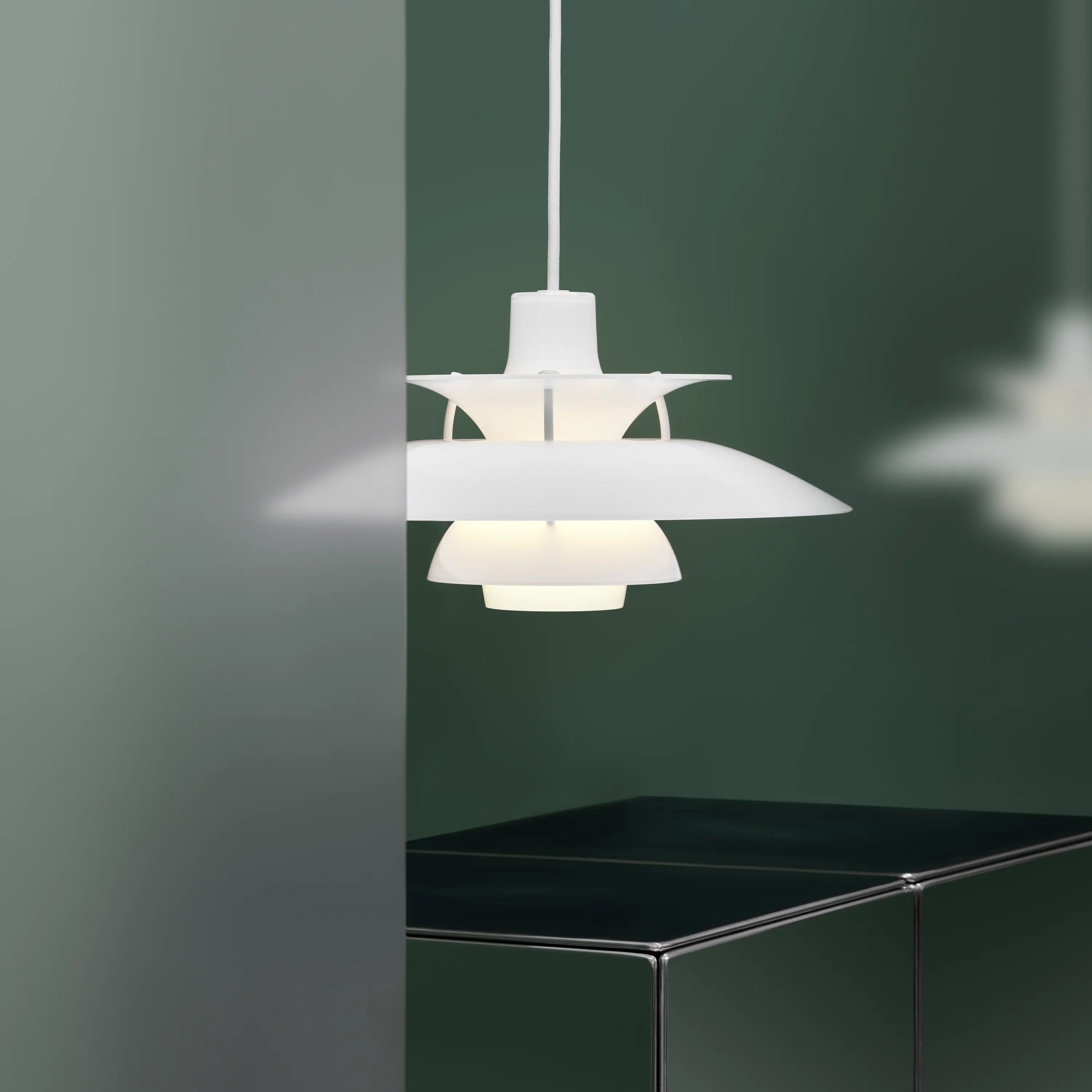 PH 5 Ø320 Opal Pendant Lamp