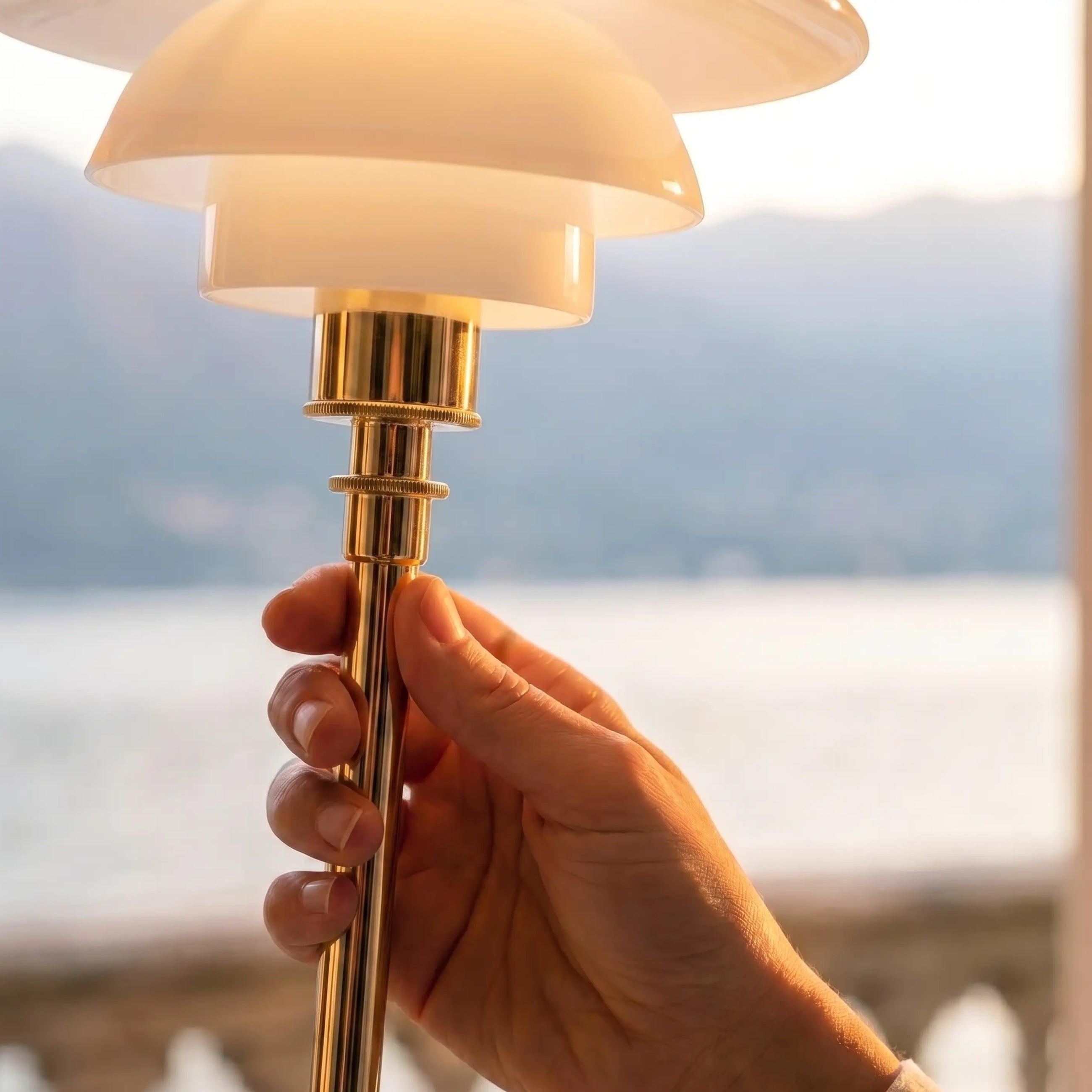 PH 1/1 Portable Lamp