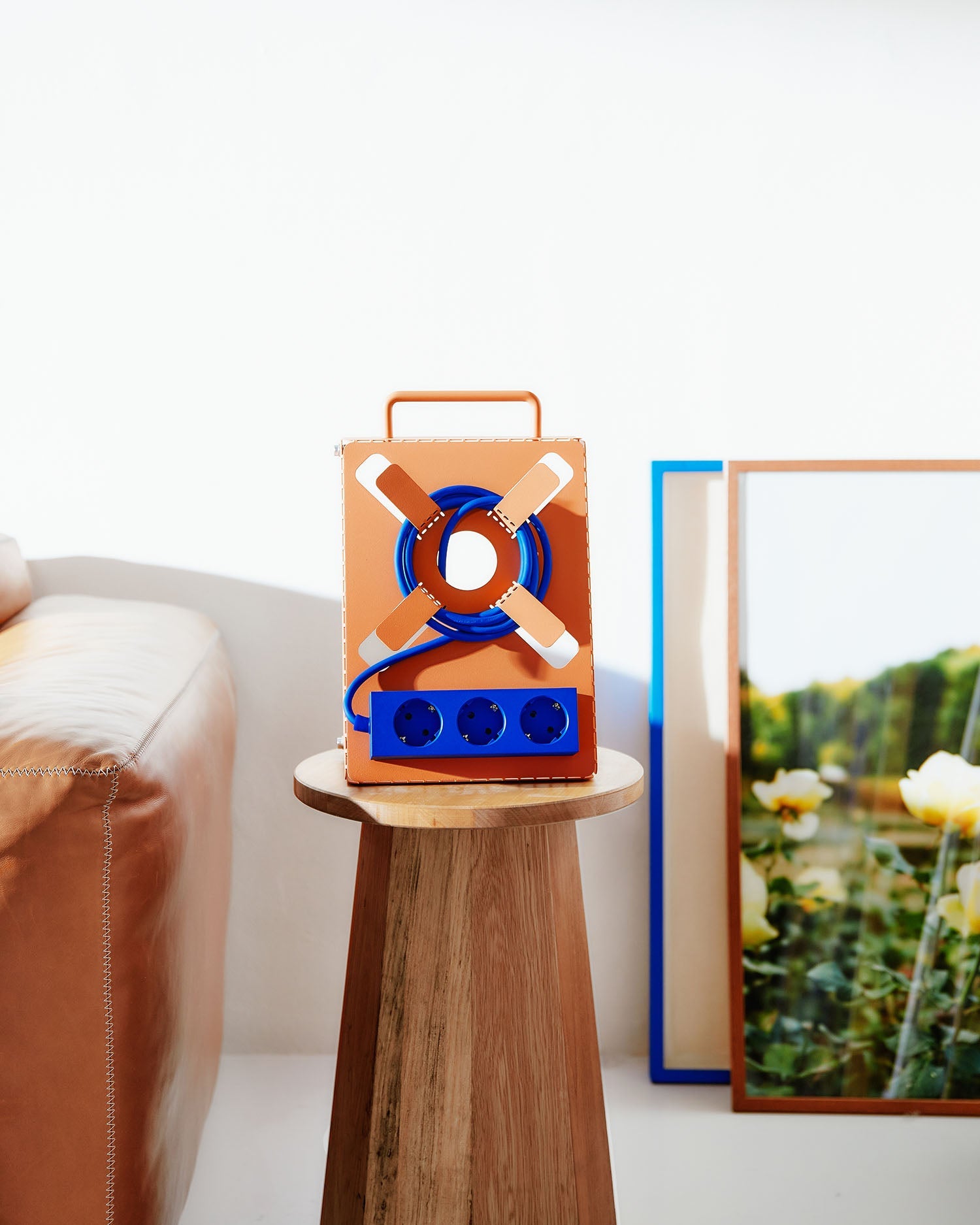 Cable Stand - Dusty Rose