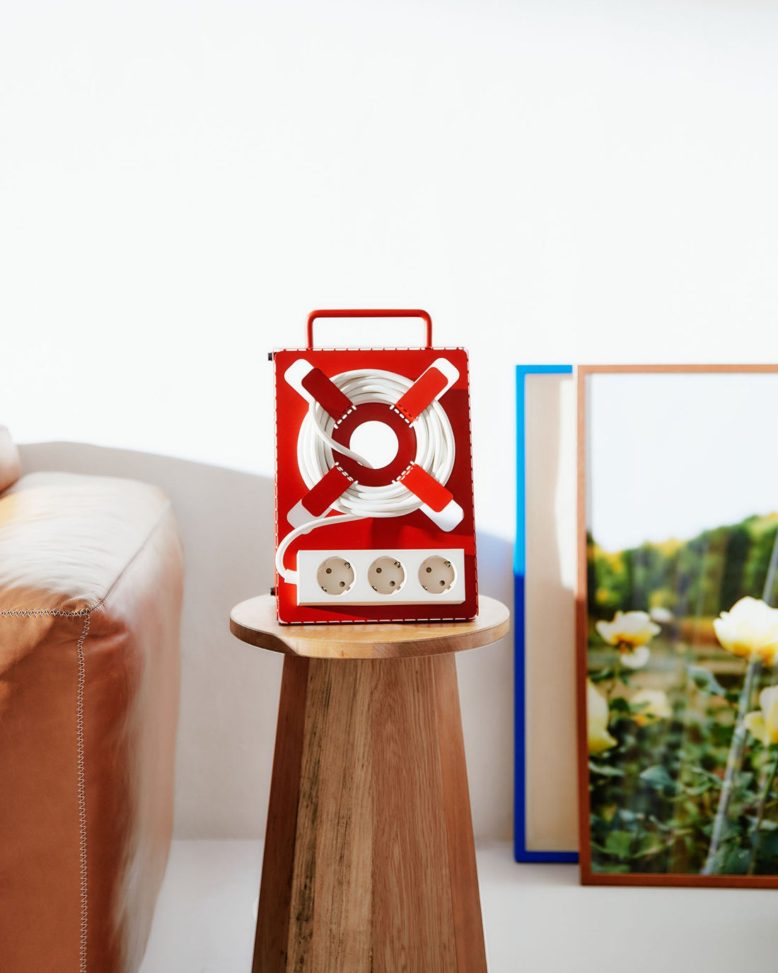 Cable Stand - Fire Red