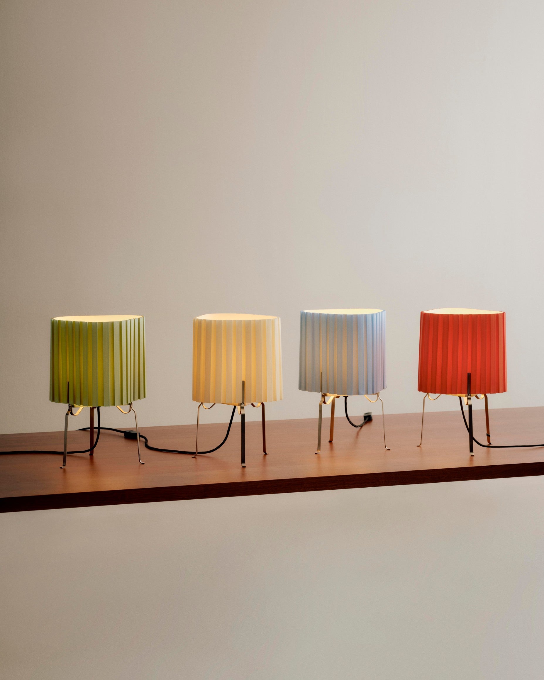 Canelé Table Lamp