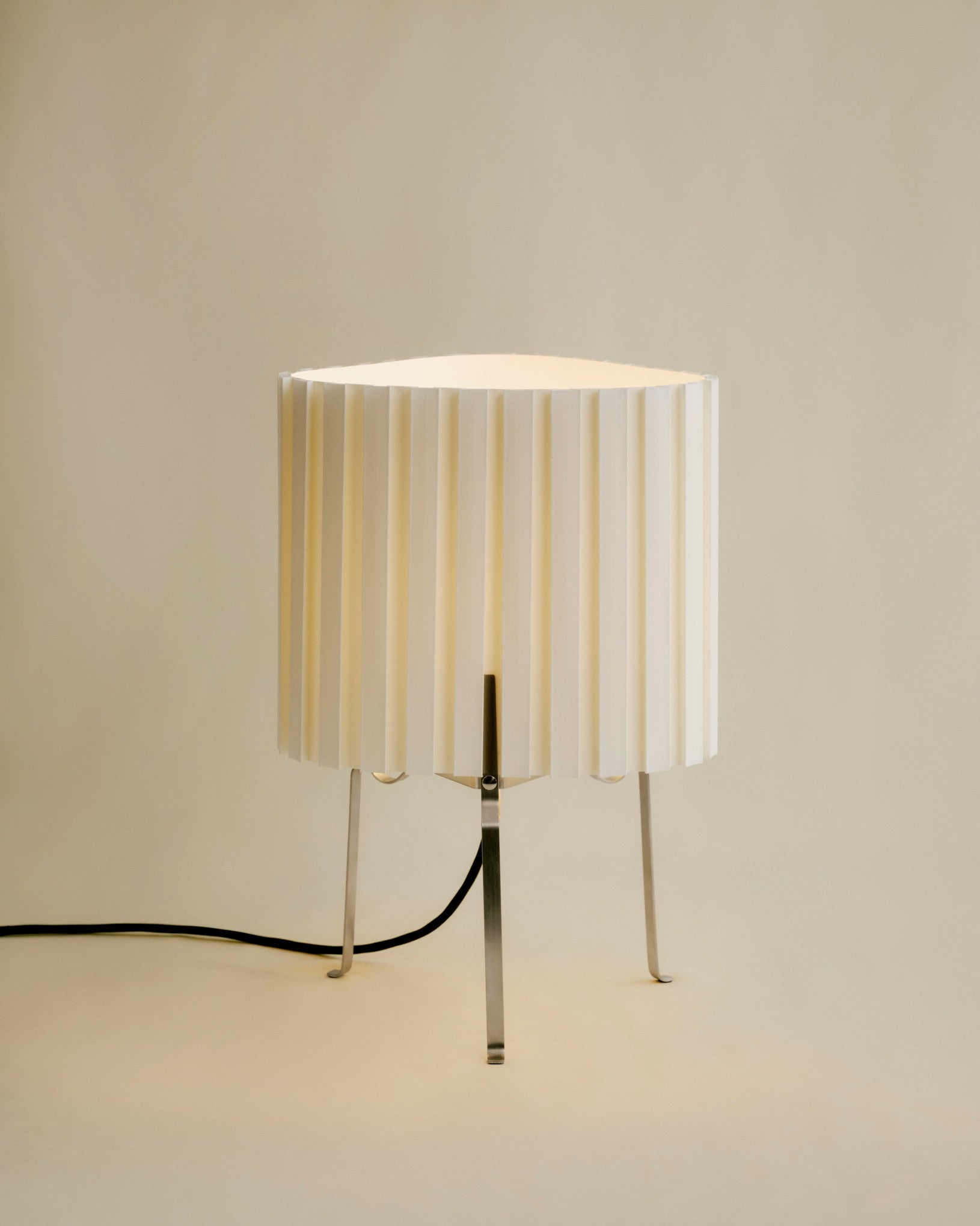 Canelé Table Lamp