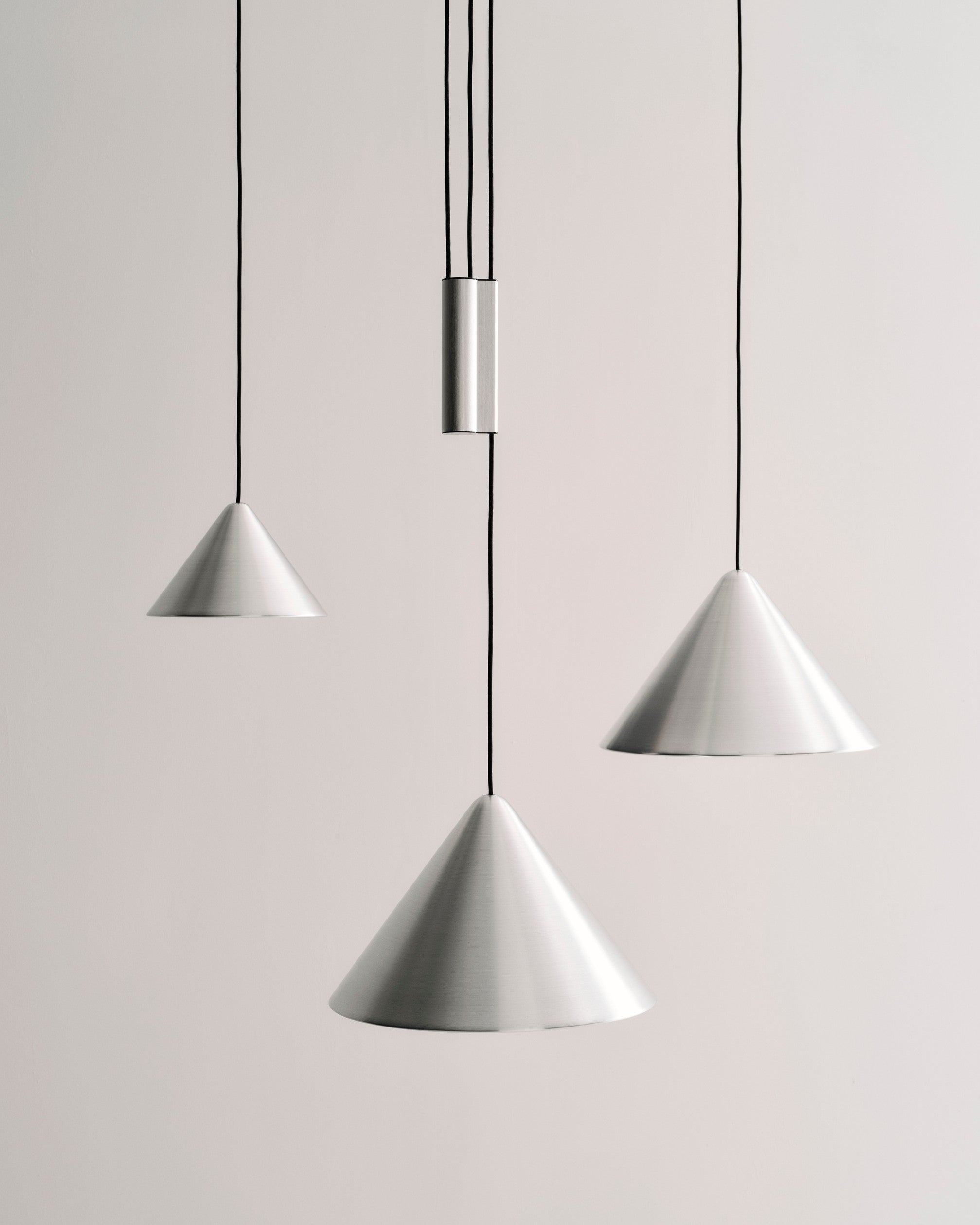 Compass Adjustable Pendant Lamp