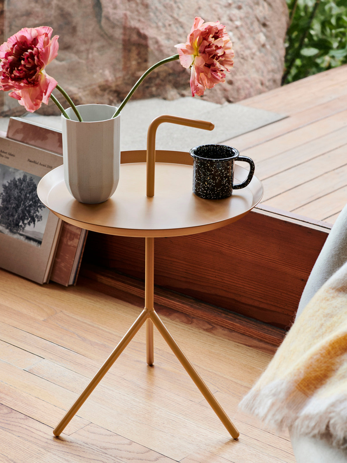 HAY - DLM Side Table – industrialkonzept