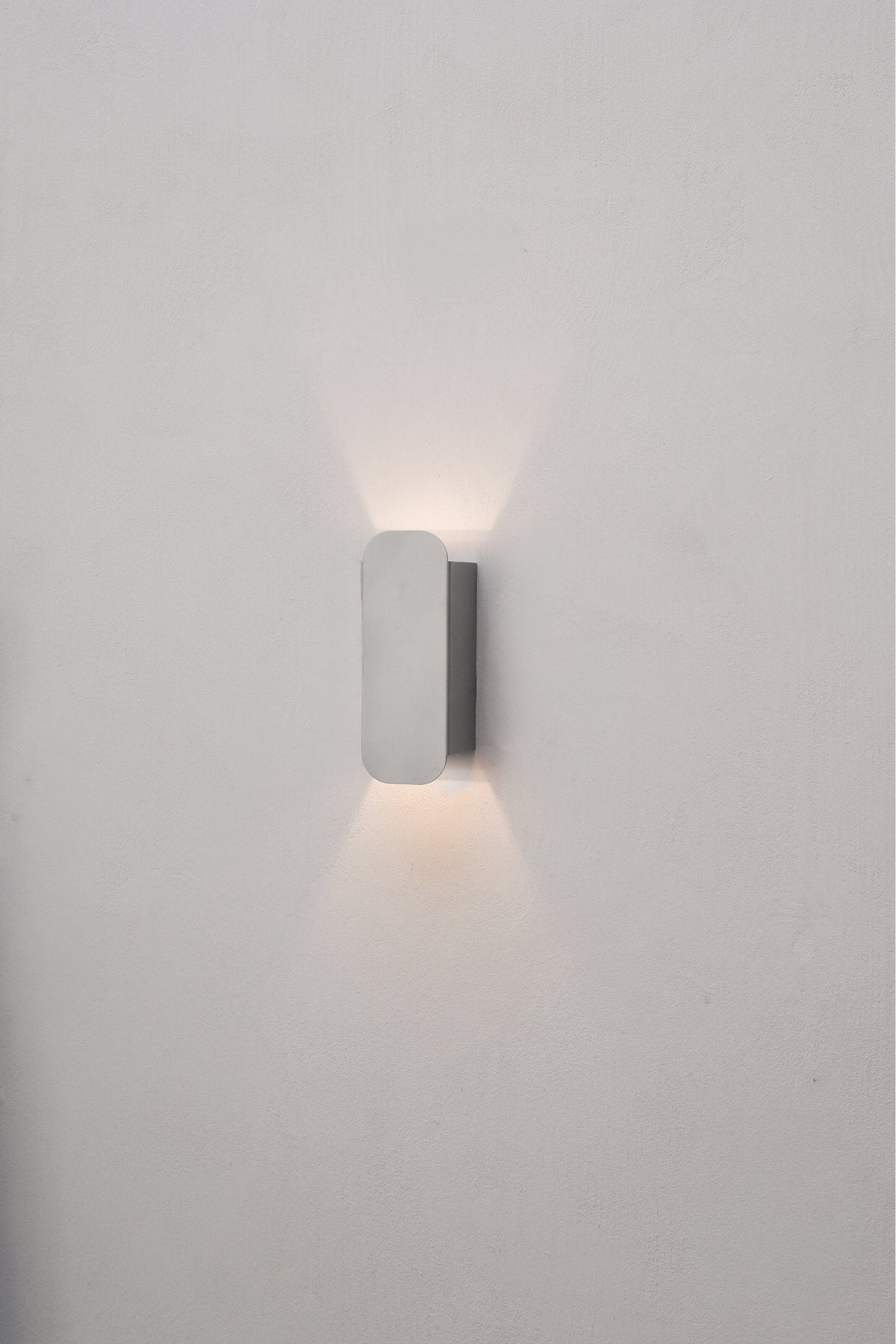 1.0 Single - Wandleuchte – KØGE Design – Ansicht 2