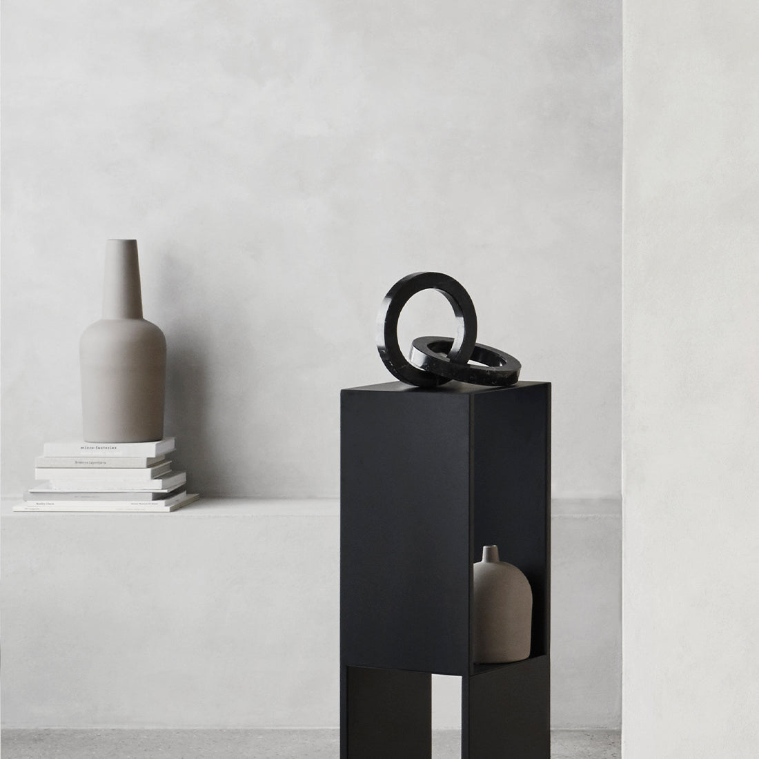 Dome Vase – L