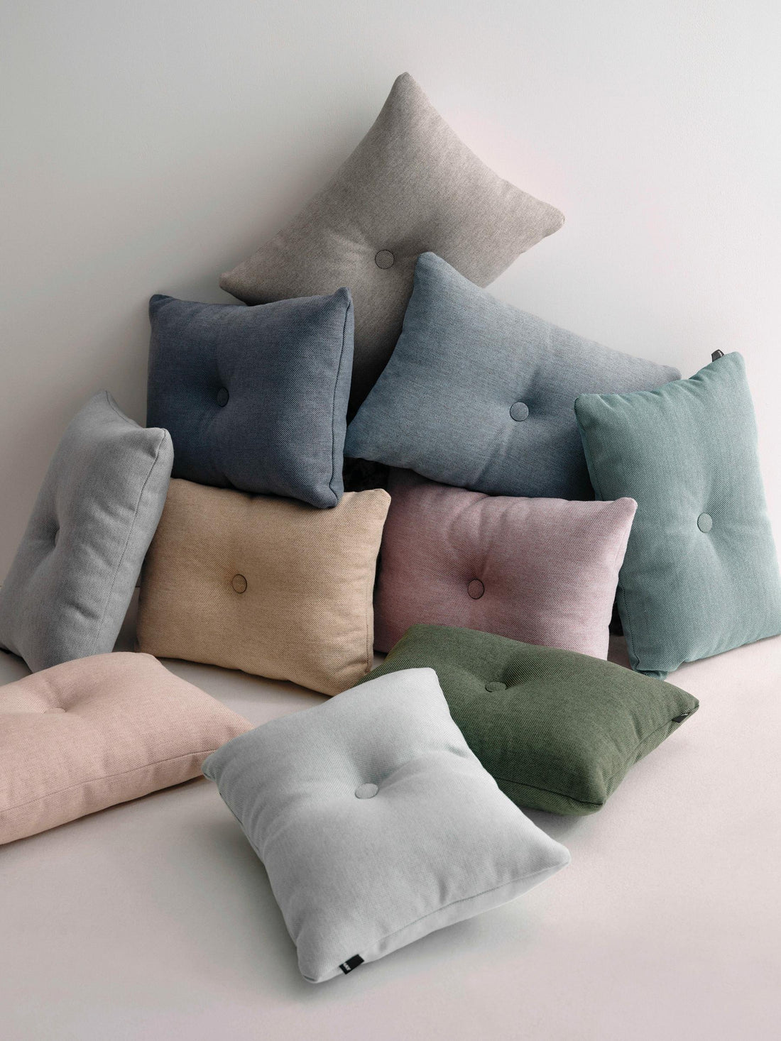 Dot Cushion