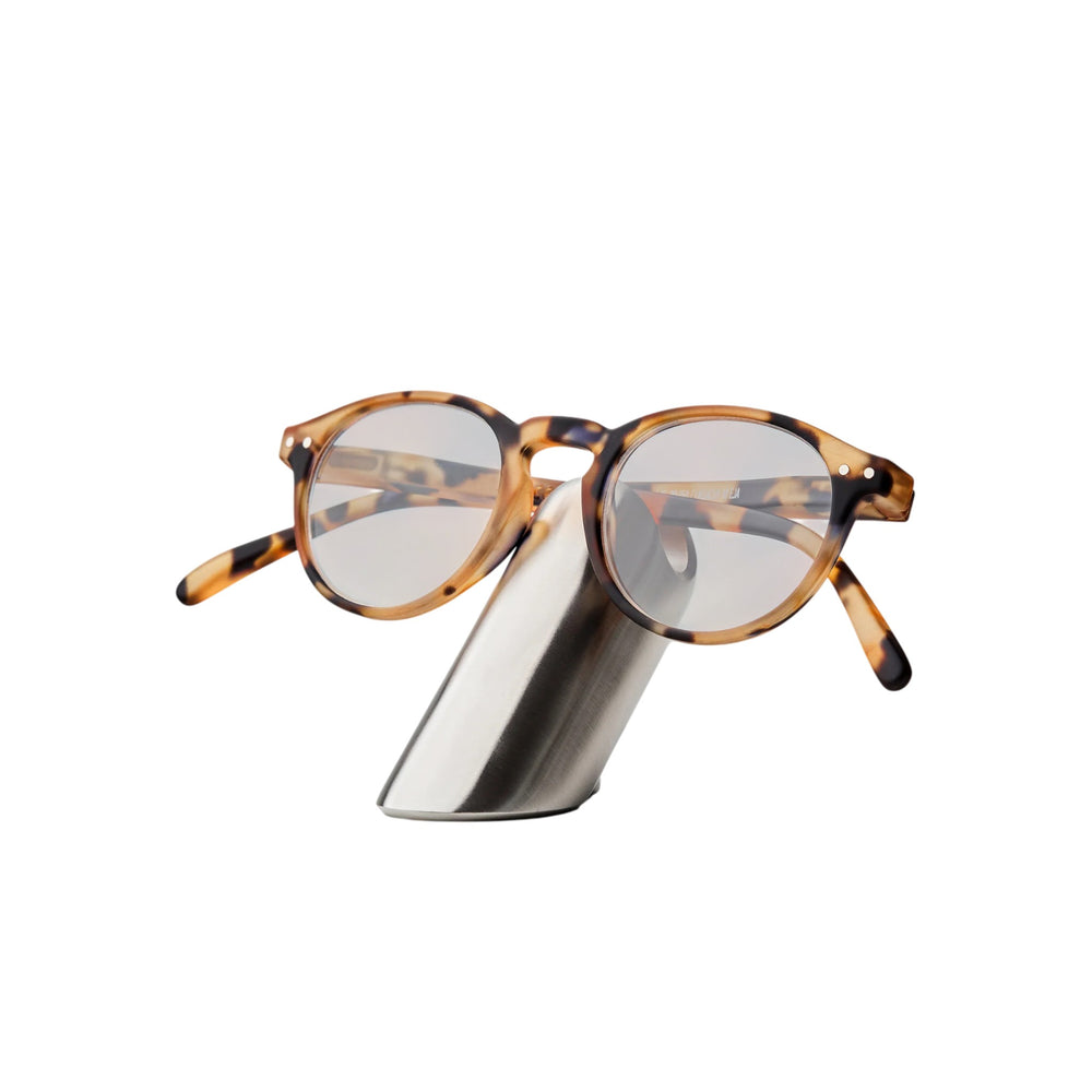 Eyewear Stand