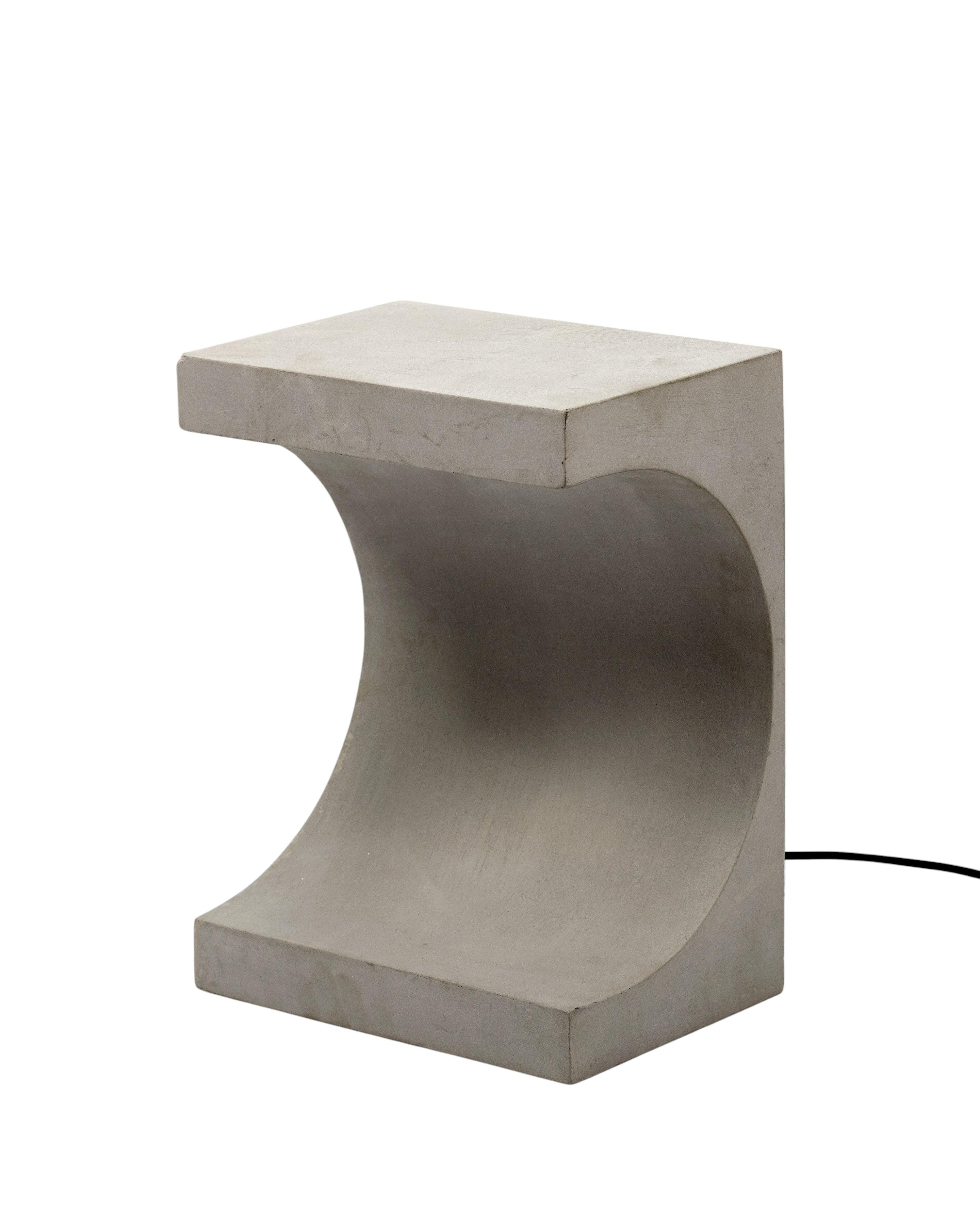 Side Table Concrete Tangent