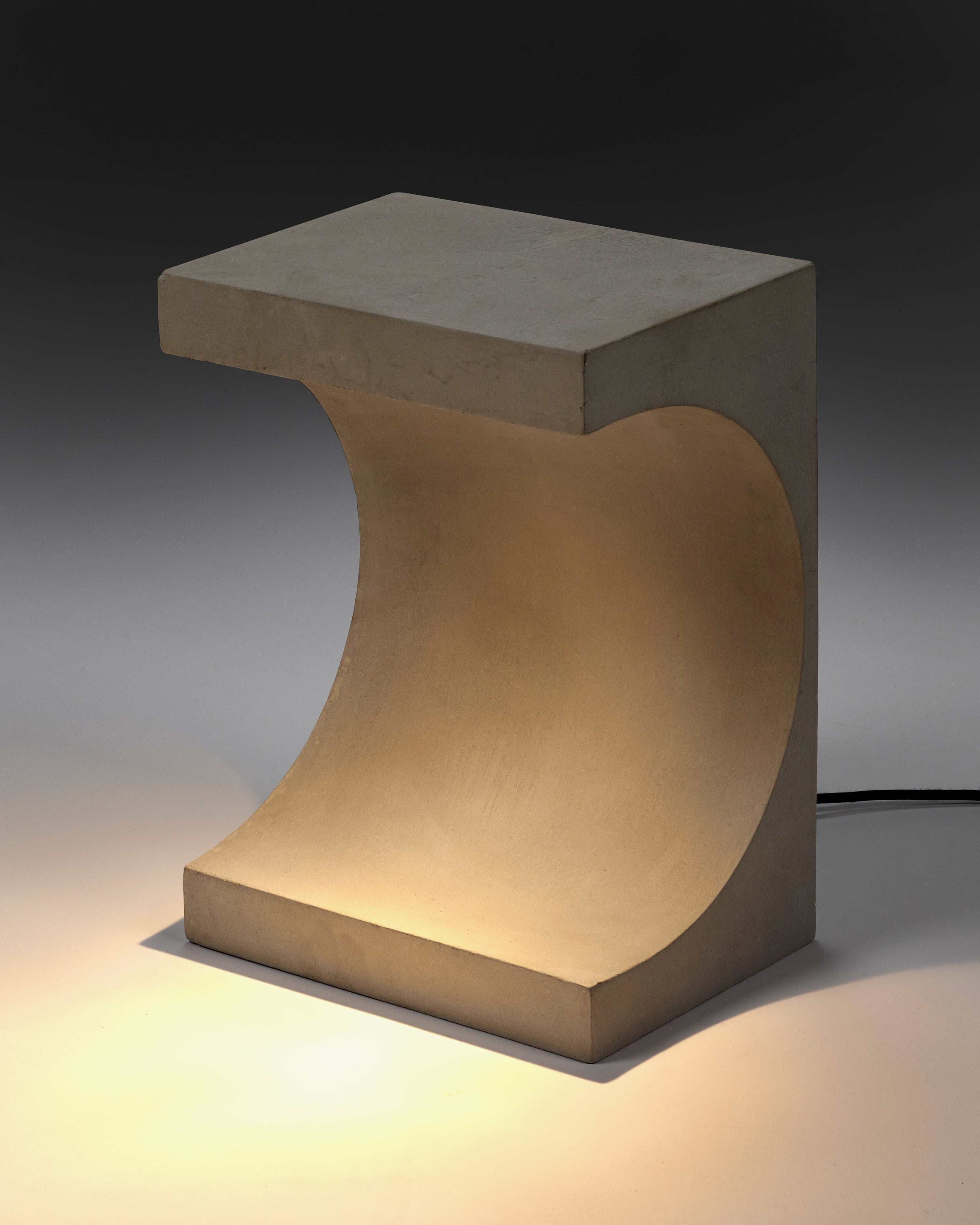 Side Table Concrete Tangent