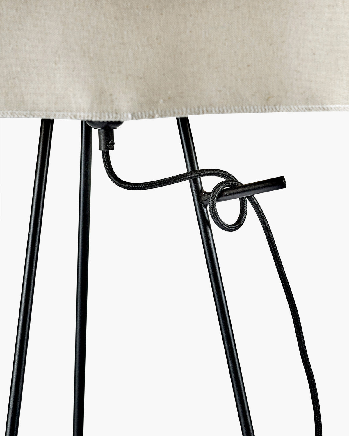 Standing Lamp L Black – Beige Nomad