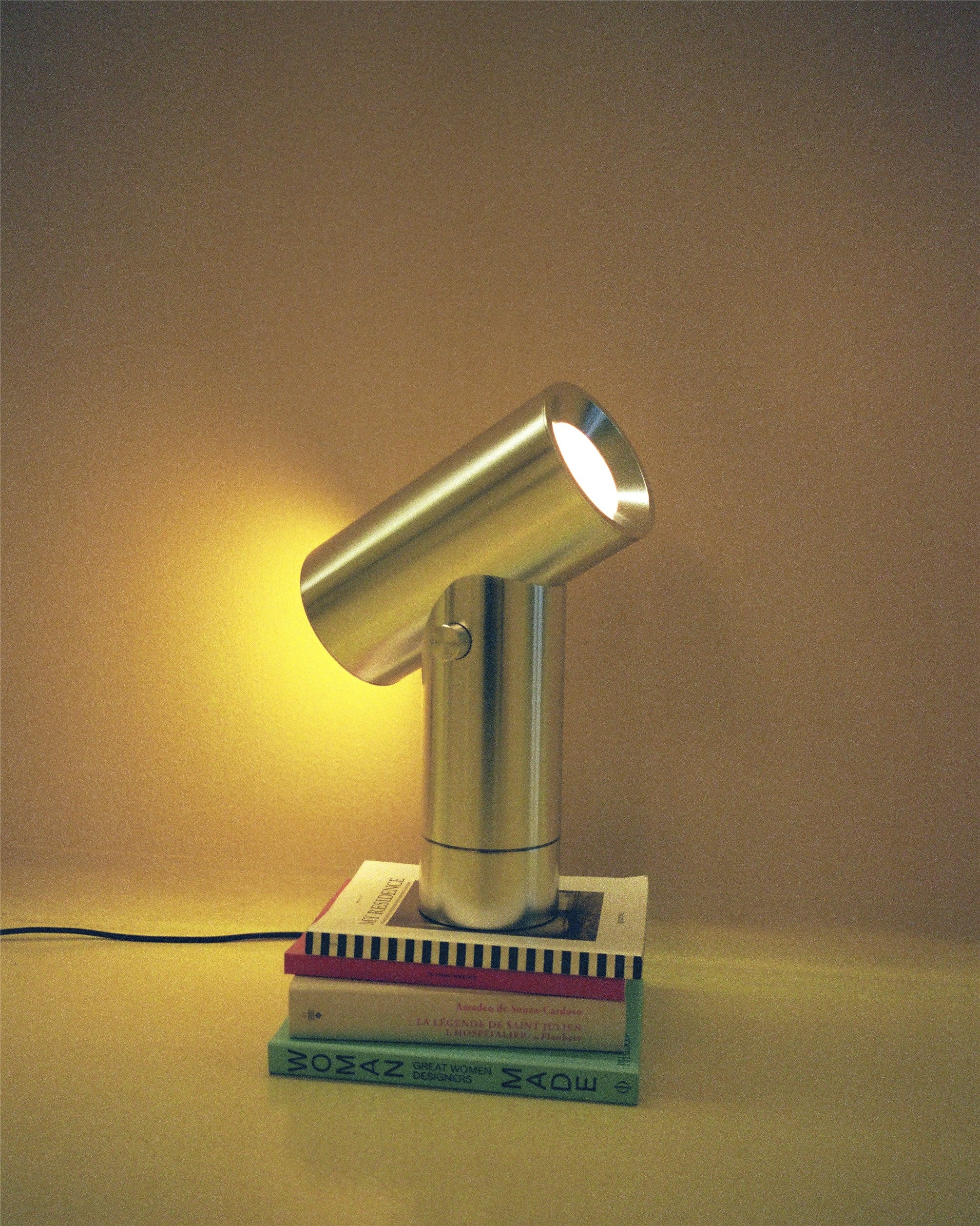 Beam Table Lamp