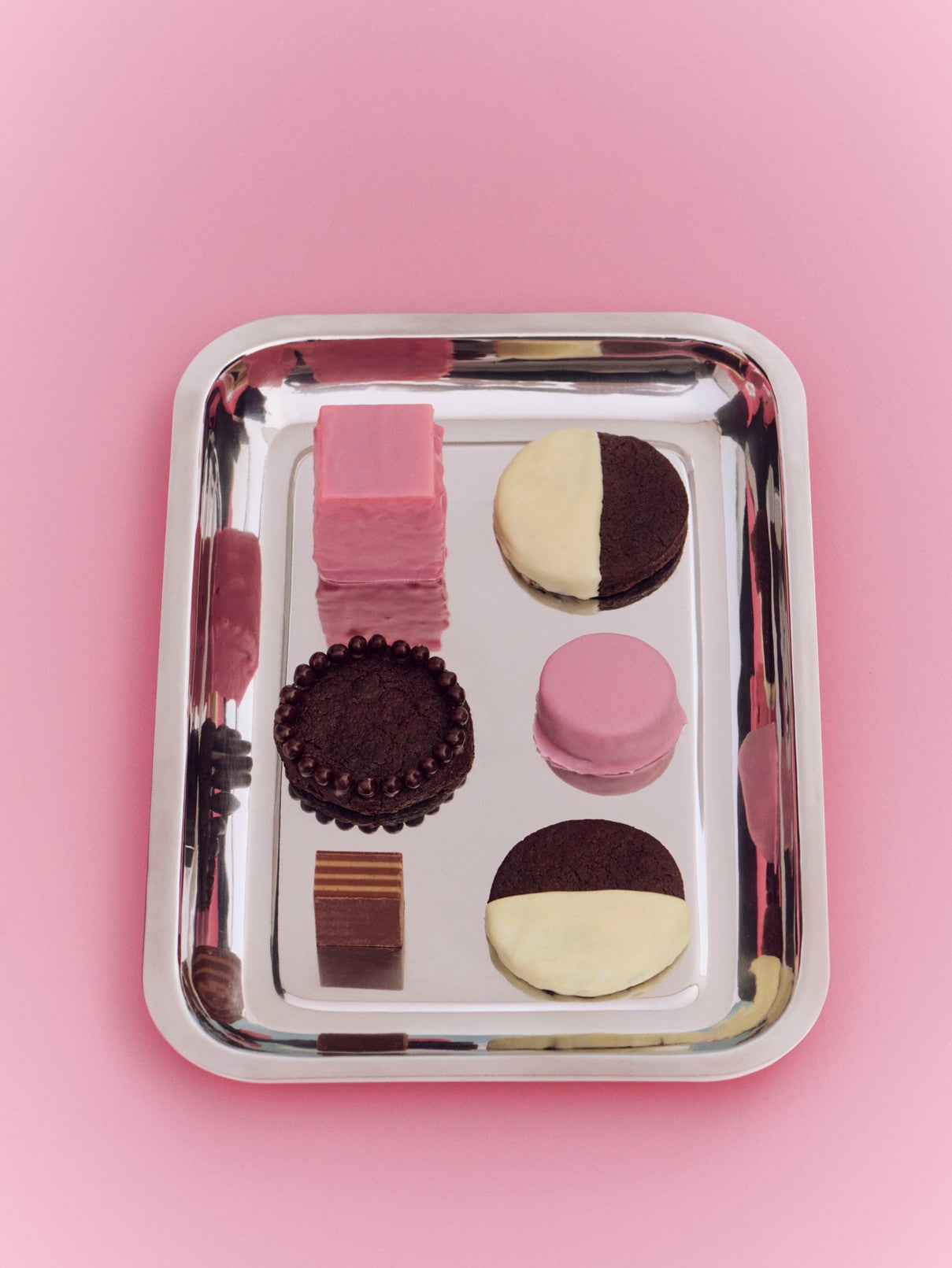 Essential Steel Rectangular Tray