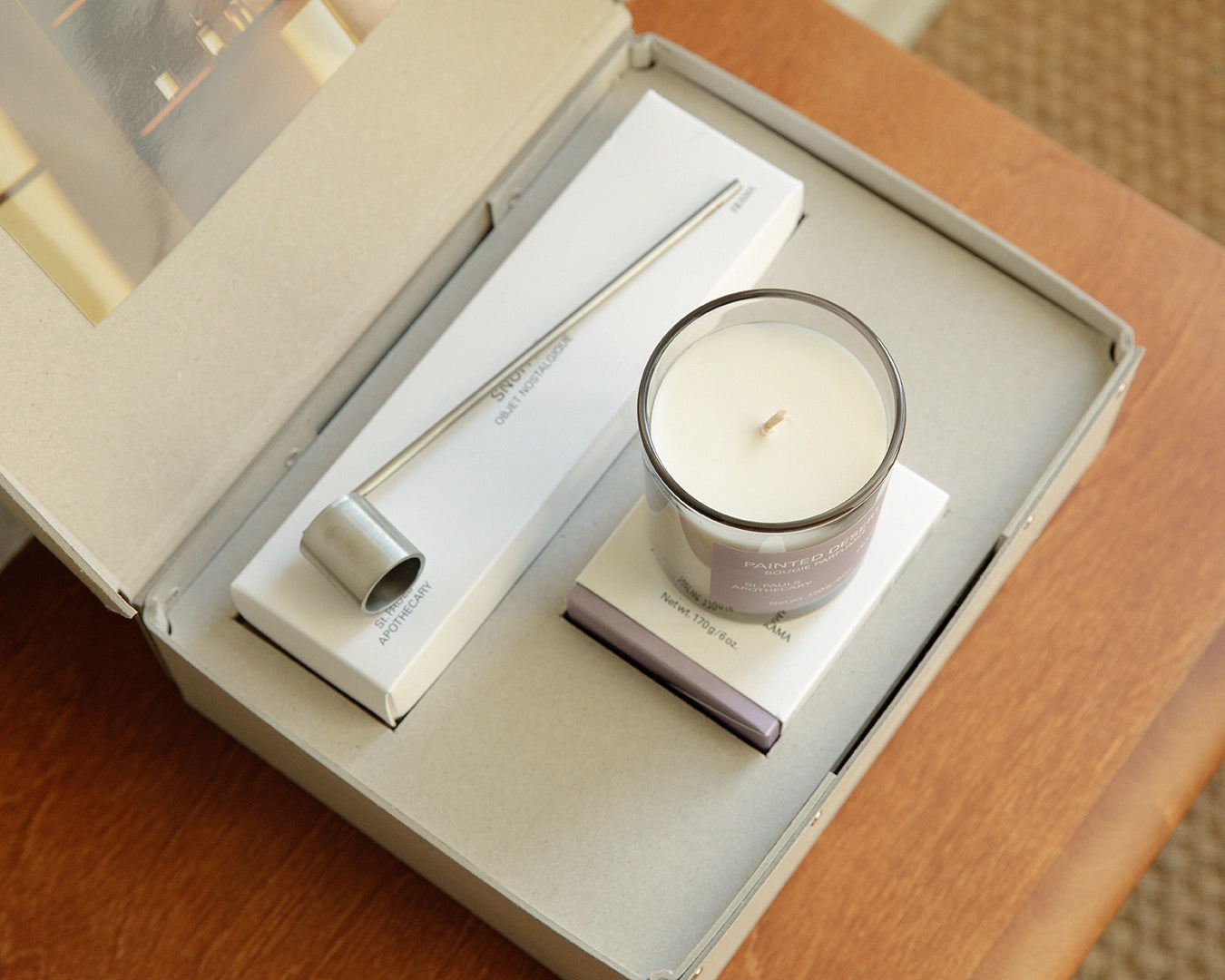 Gift Box: Scented Candle + Snuffer – Painted Desert