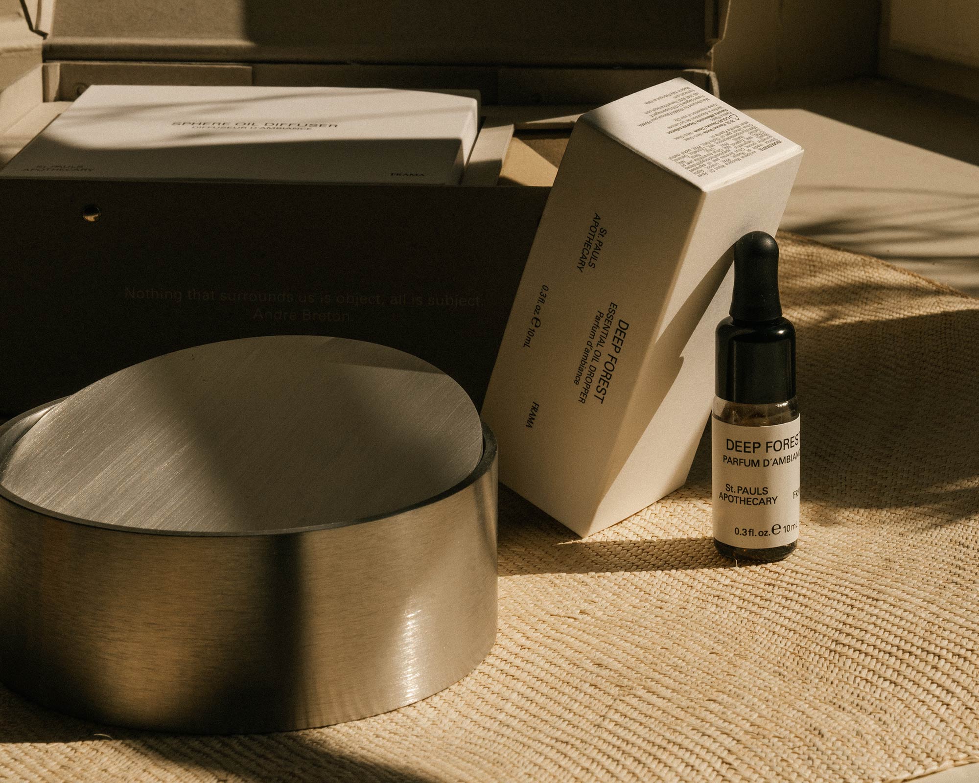 Gift Box: Sphere Oil Diffuser + Oil – Deep Forest