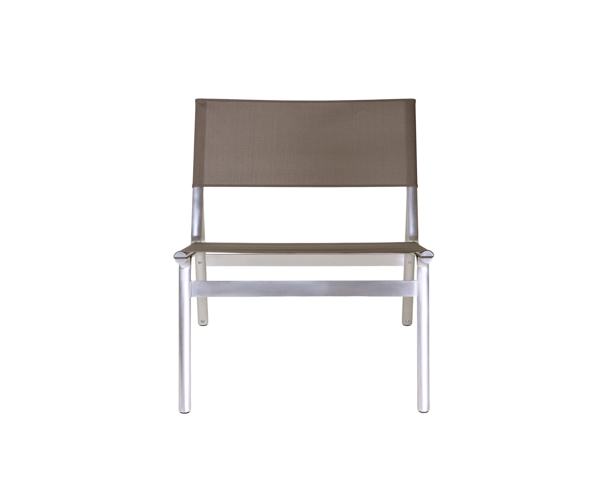 Union Easy Chair – Aluminum / Taupe Mesh