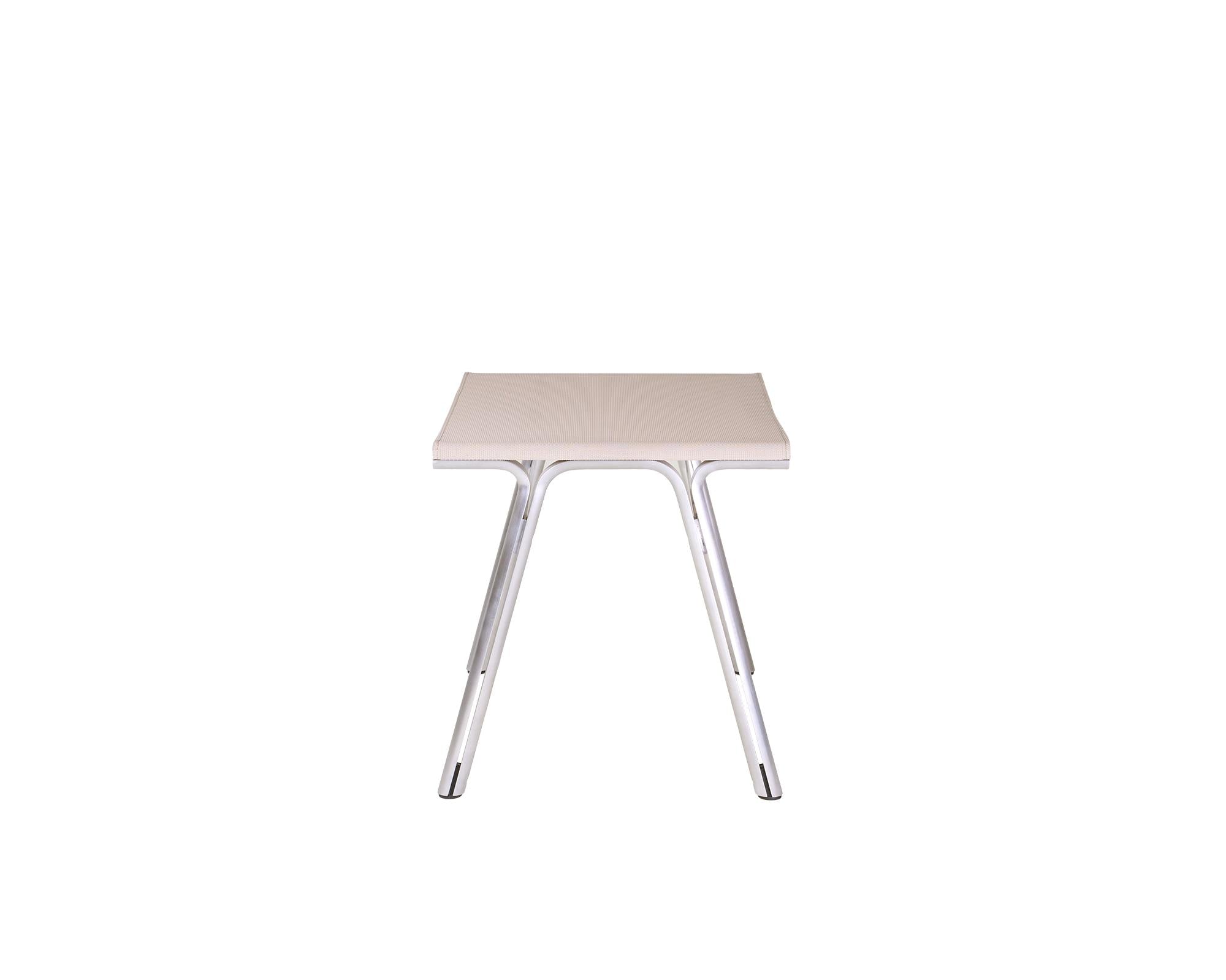 Union Stool – Aluminum / Sandstone Mesh