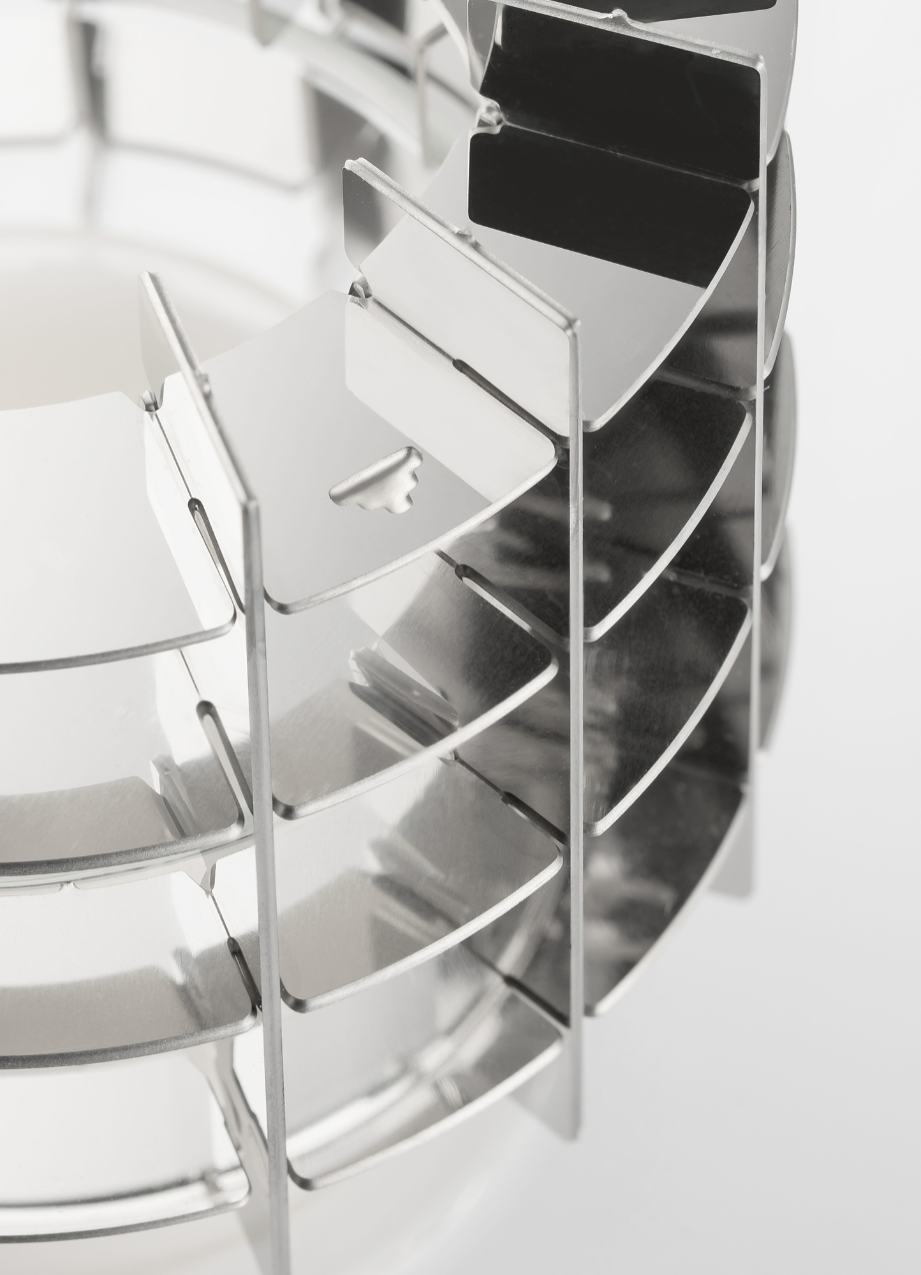 Gravity – Teelichthalter – Edelstahl
