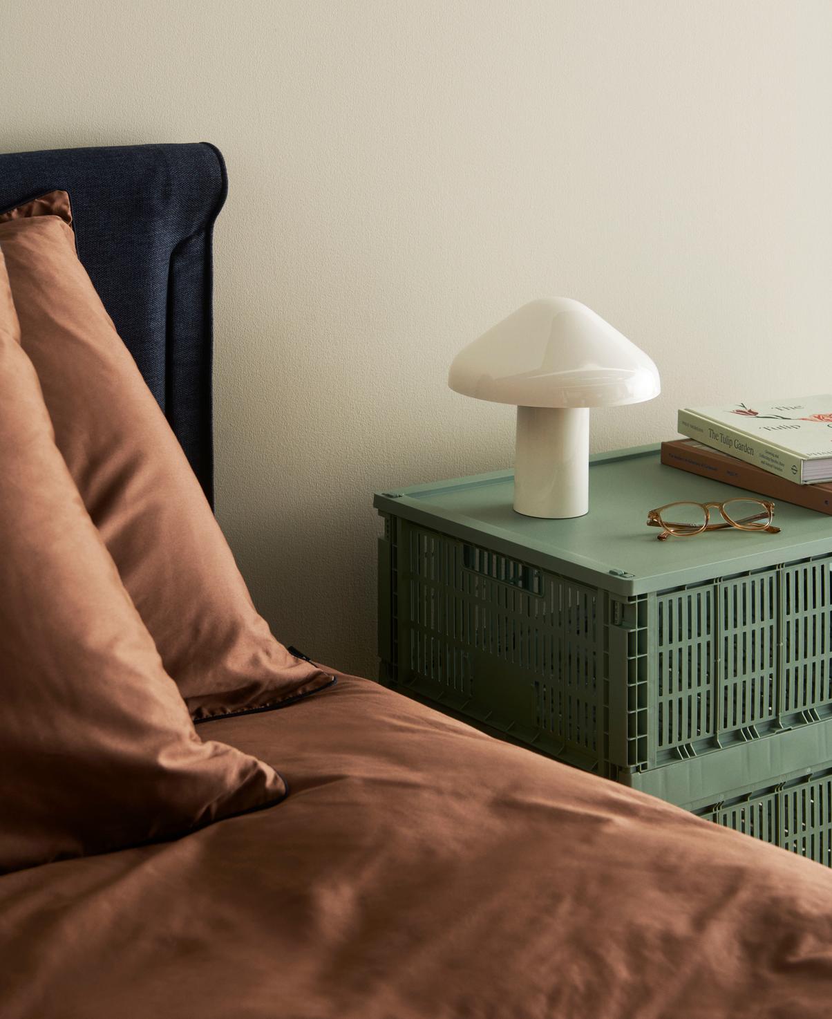 Outline Pillow Case - Milk Chocolate