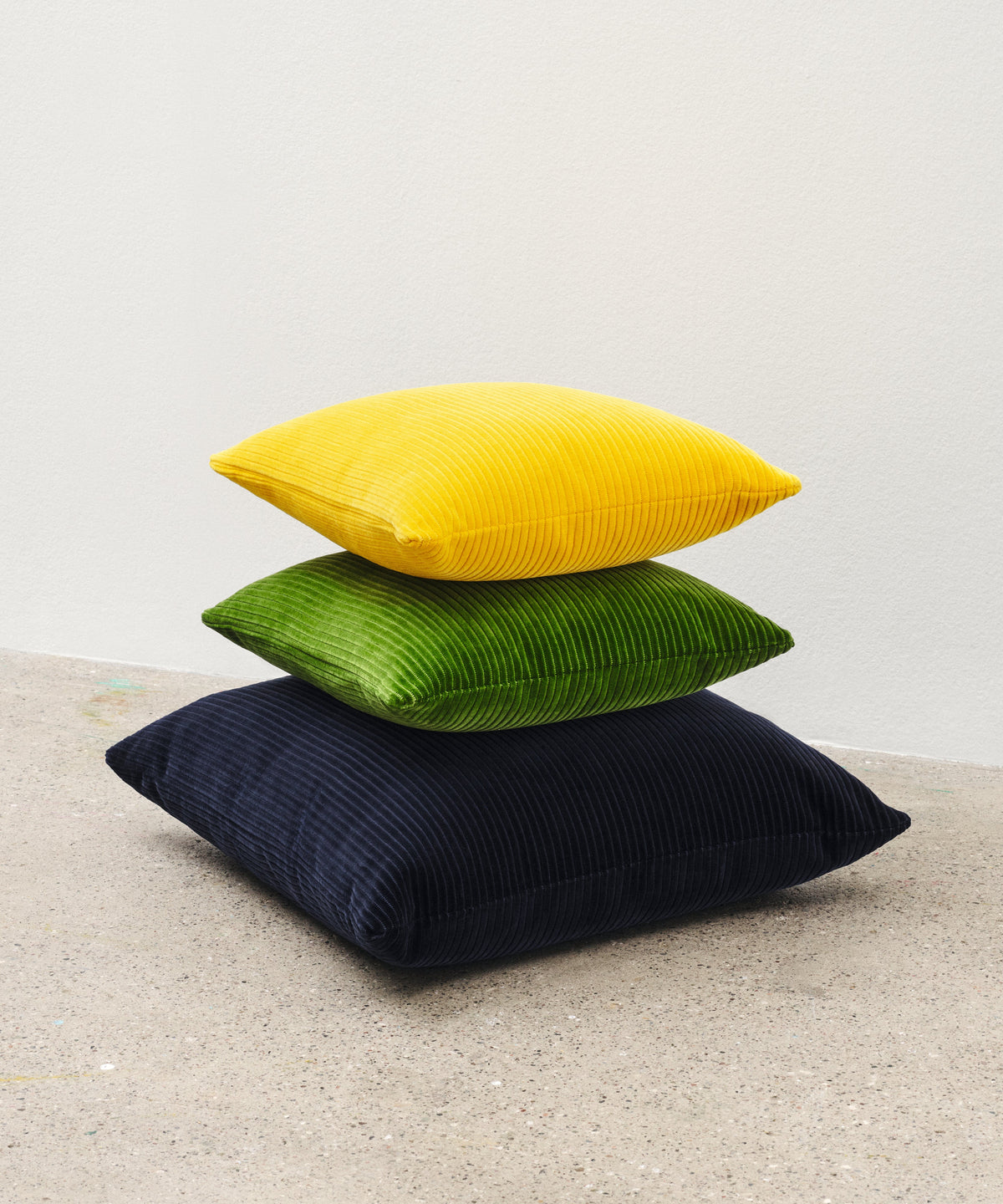 Phlox Cushion - Cushions - Kvadrat/Raf Simons