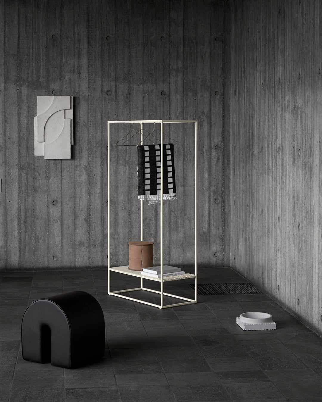 Grid Coat Stand Beige
