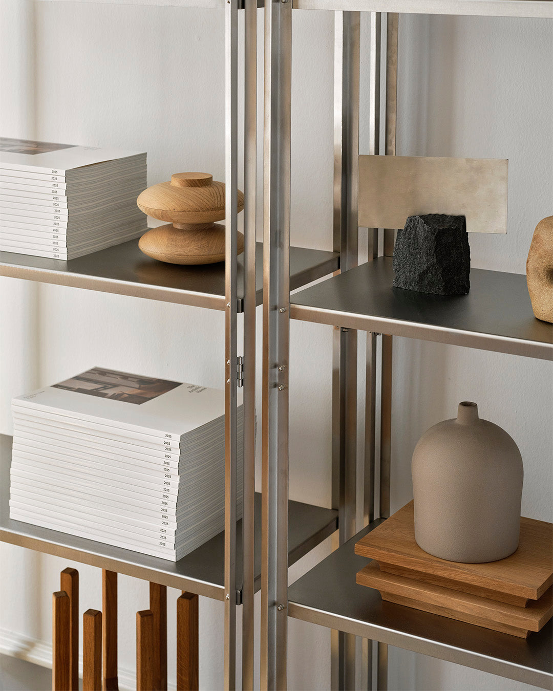 Foldable Floor Shelf Brushed