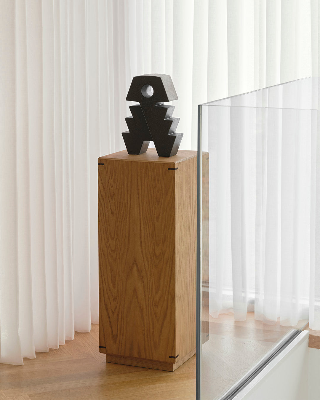 Attitude Sculpture Black