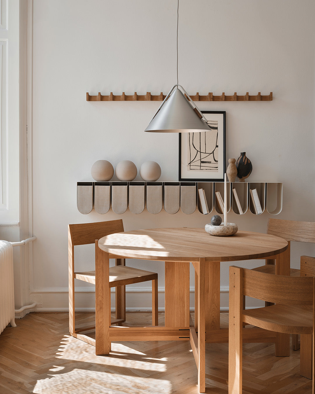 Curved Wall Shelf Beige